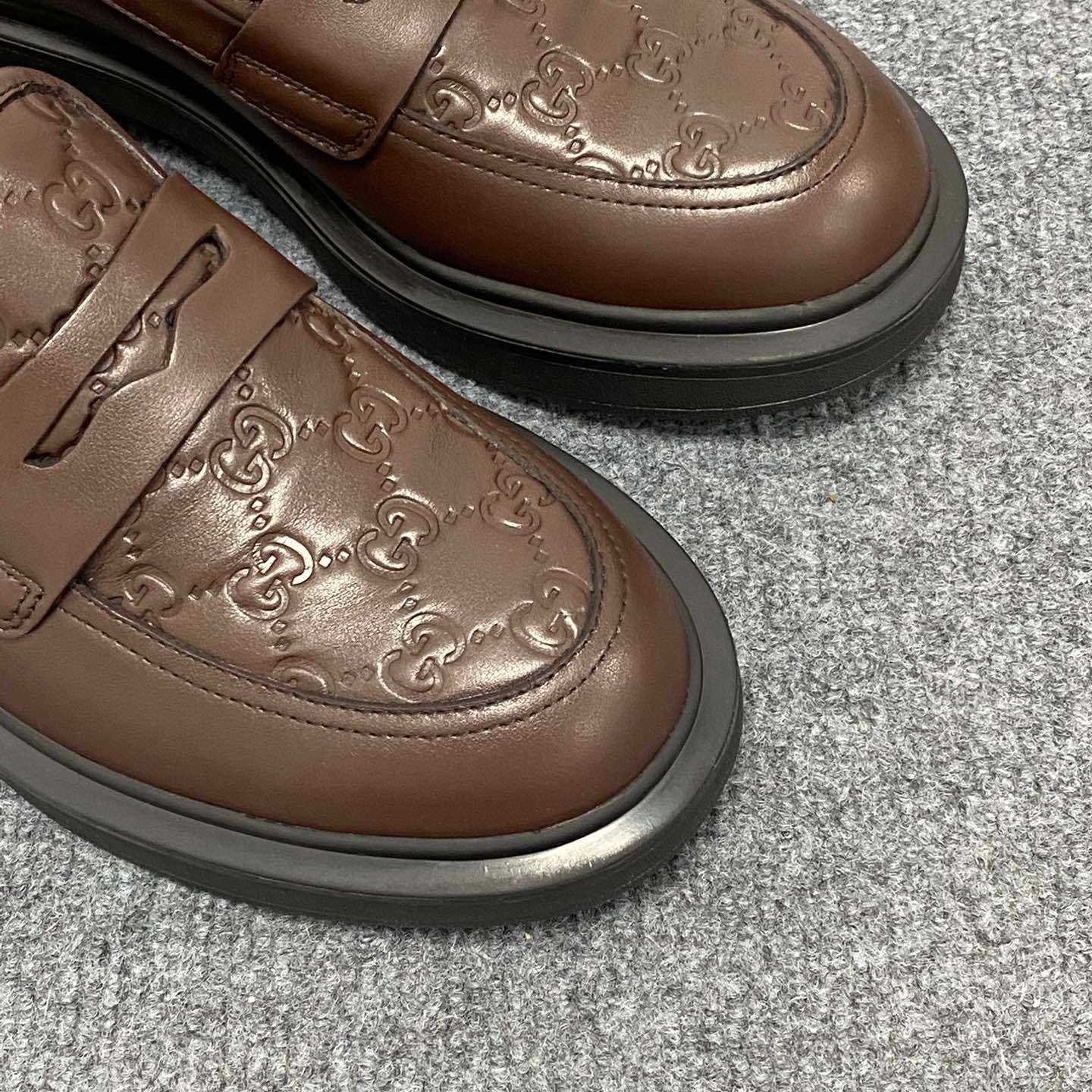 Gucci  Enki GG Leather Platform Loafers - DesignerGu