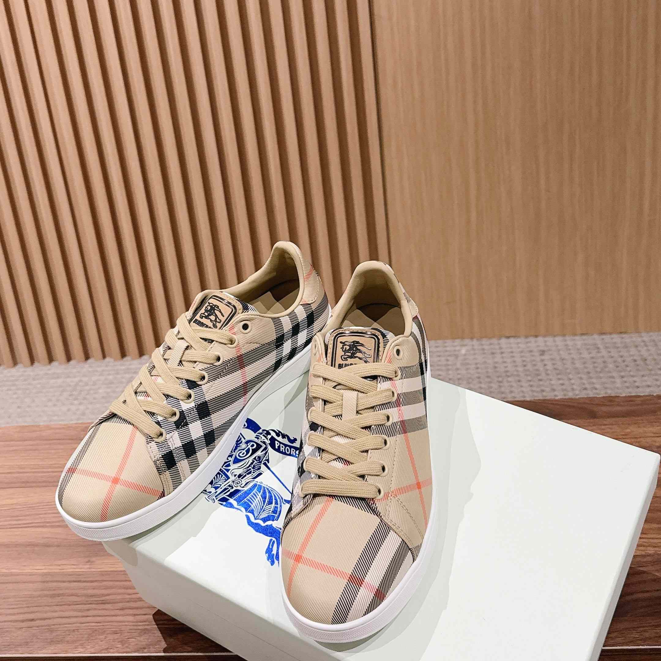 Burberry Check Set Sneakers - DesignerGu