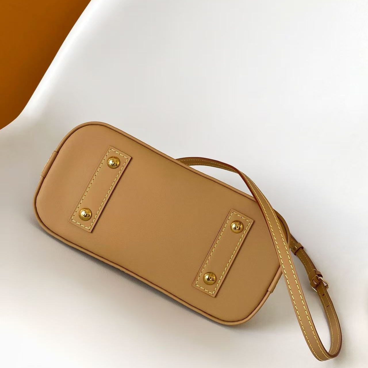 Louis Vuitton Alma BB M27525 - DesignerGu