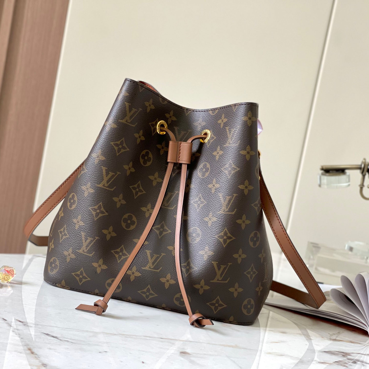 Louis Vuitton NéoNoé MM M44887 - DesignerGu