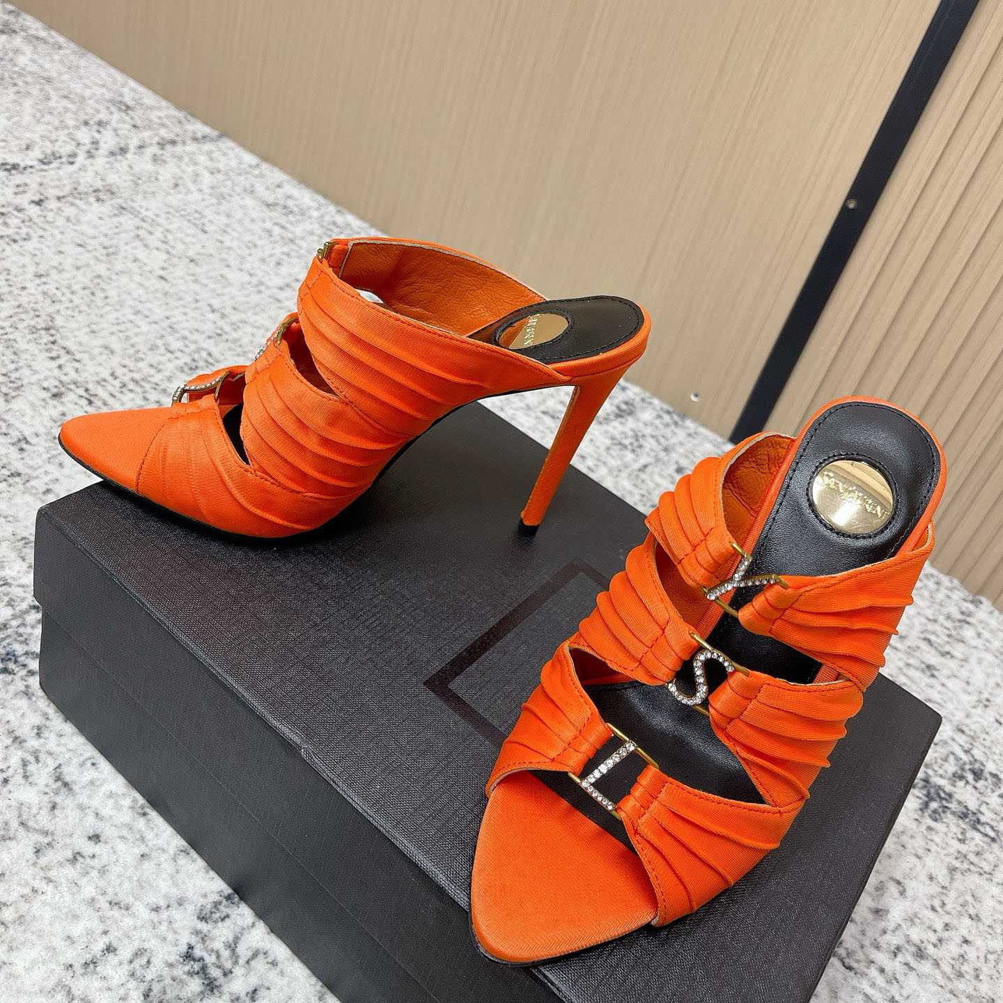 Saint Laurent EMILIE Mules In Satin Crepe - DesignerGu