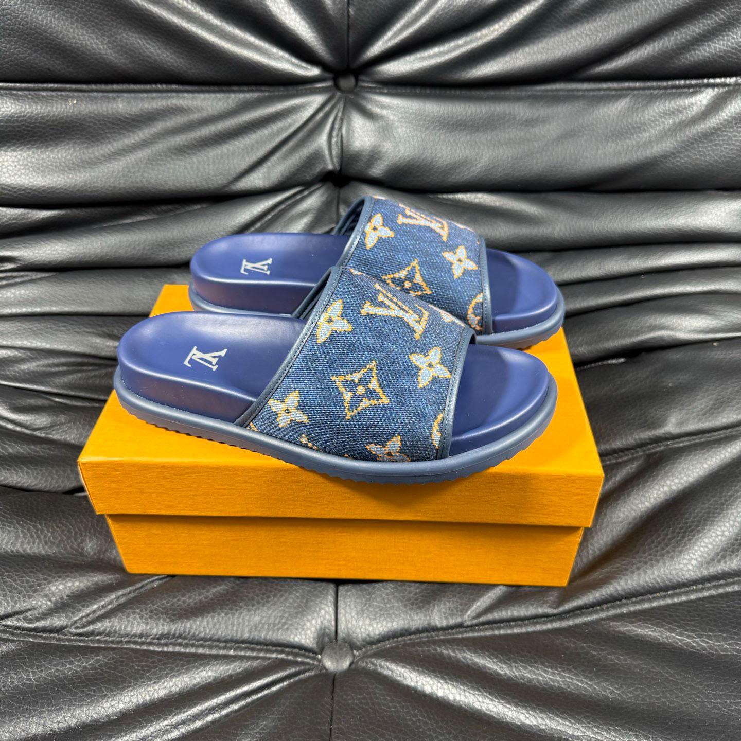 Louis Vuitton Miami Mule 1AIZRE - DesignerGu