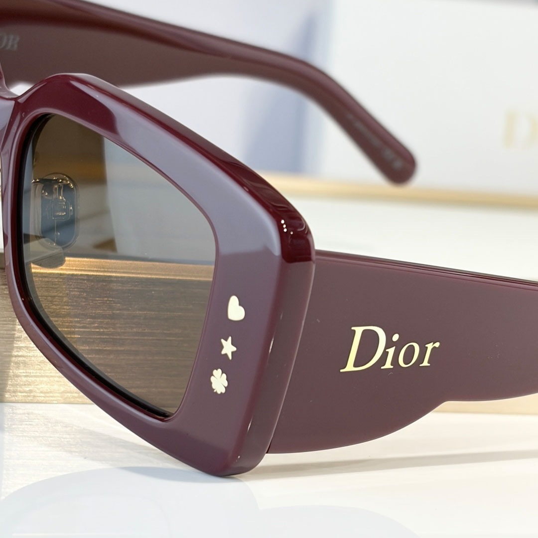 Dior LuckyCharms S1F - DesignerGu