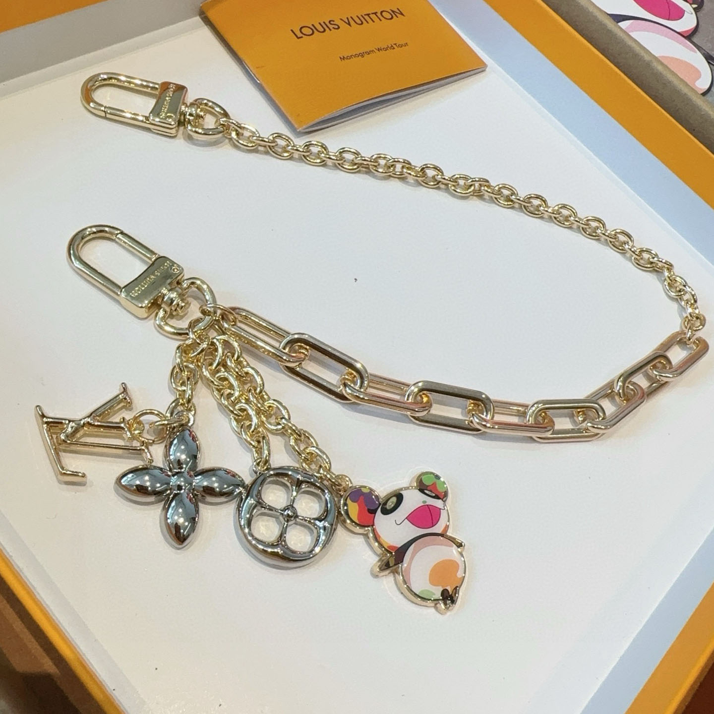 Louis Vuitton LV x TM Superflat Bag Chain M02452 - DesignerGu