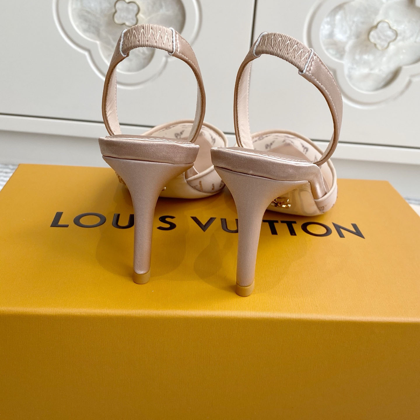 Louis Vuitton Gala Slingback Pump 1AJPUM - DesignerGu
