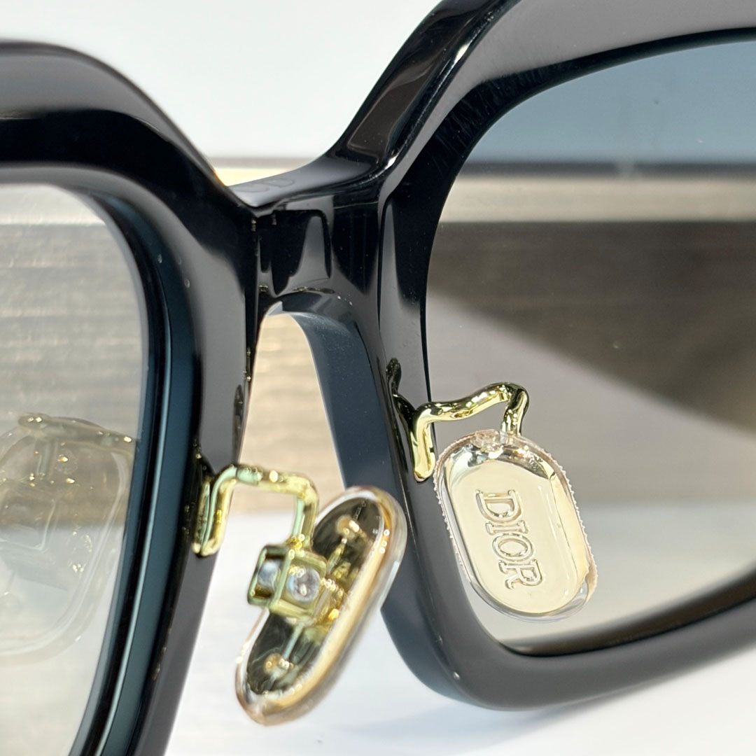 Dior LuckyCharms S1F - DesignerGu