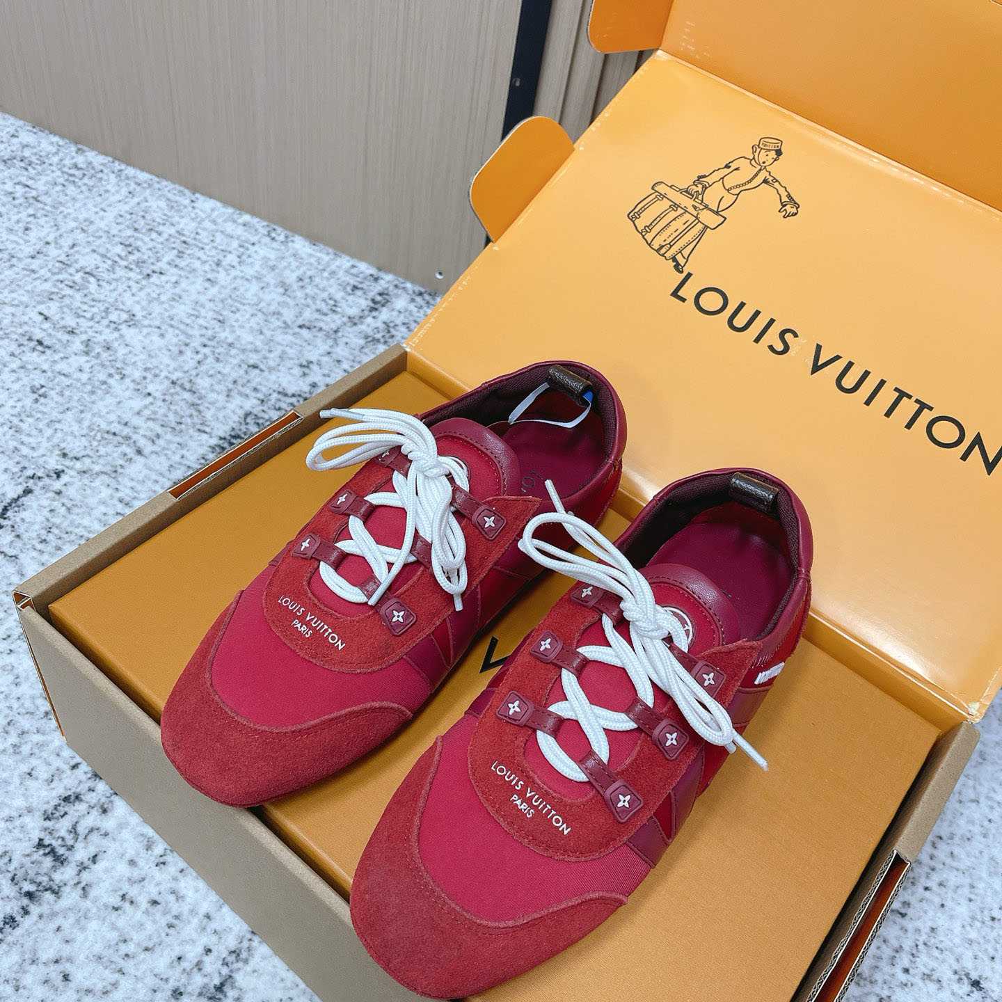 Louis Vuitton LV Sneakerina 1AIVJJ - DesignerGu