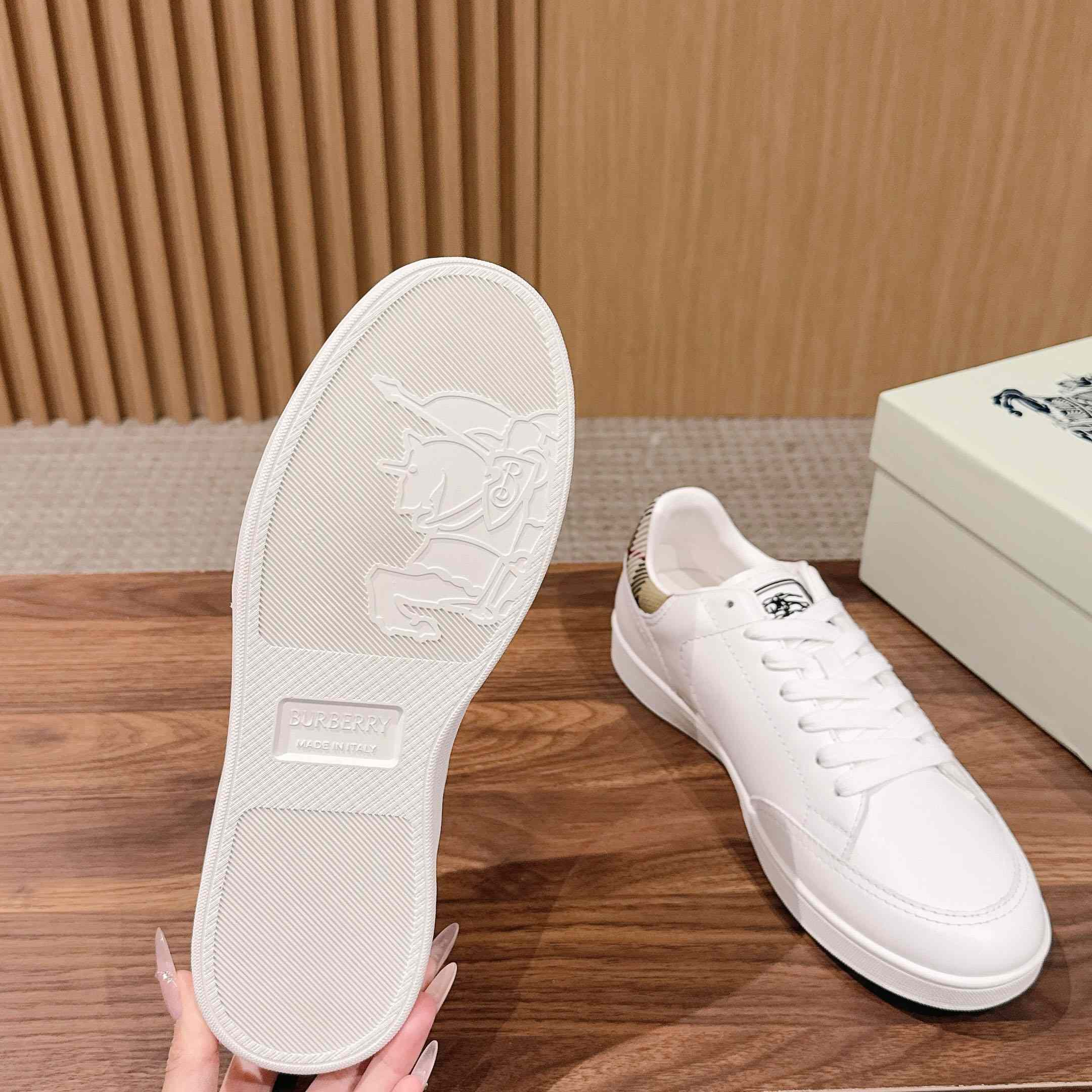 Burberry Leather Set Sneakers​ - DesignerGu