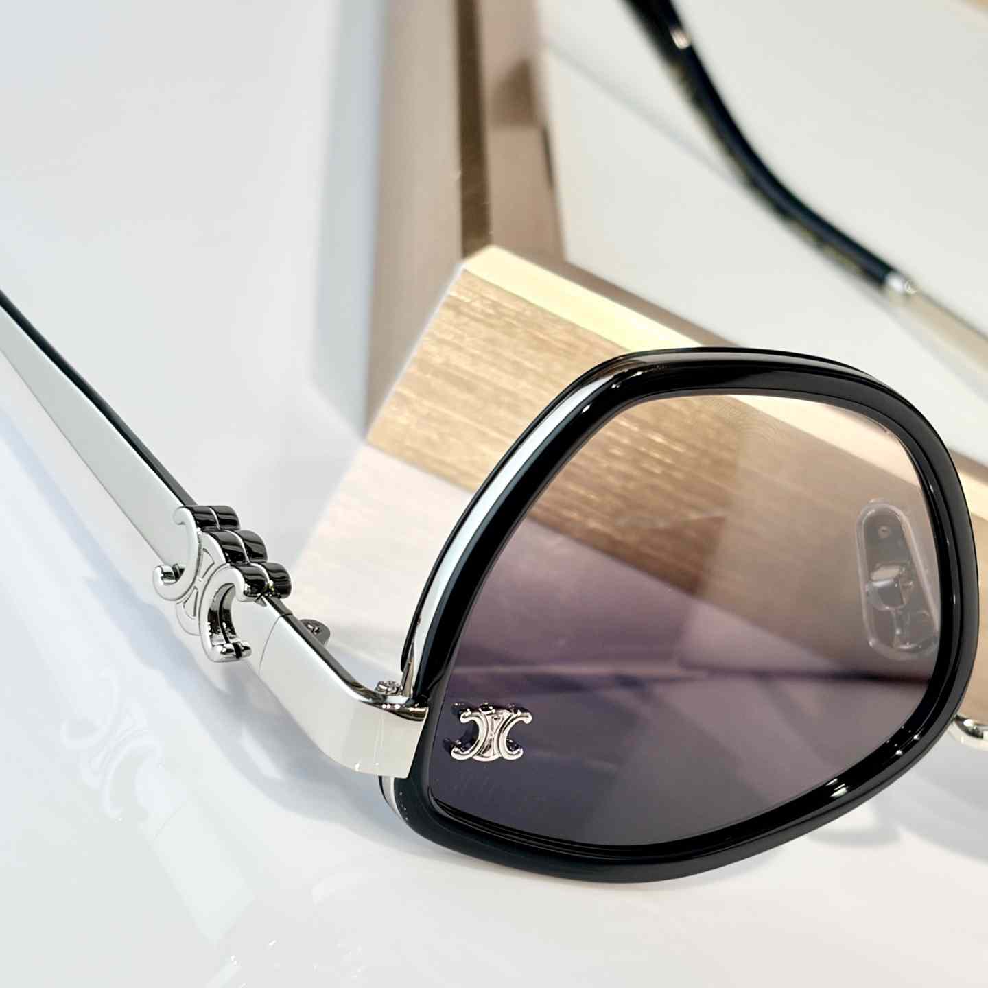 Celine CL42134U Sunglasses  - DesignerGu