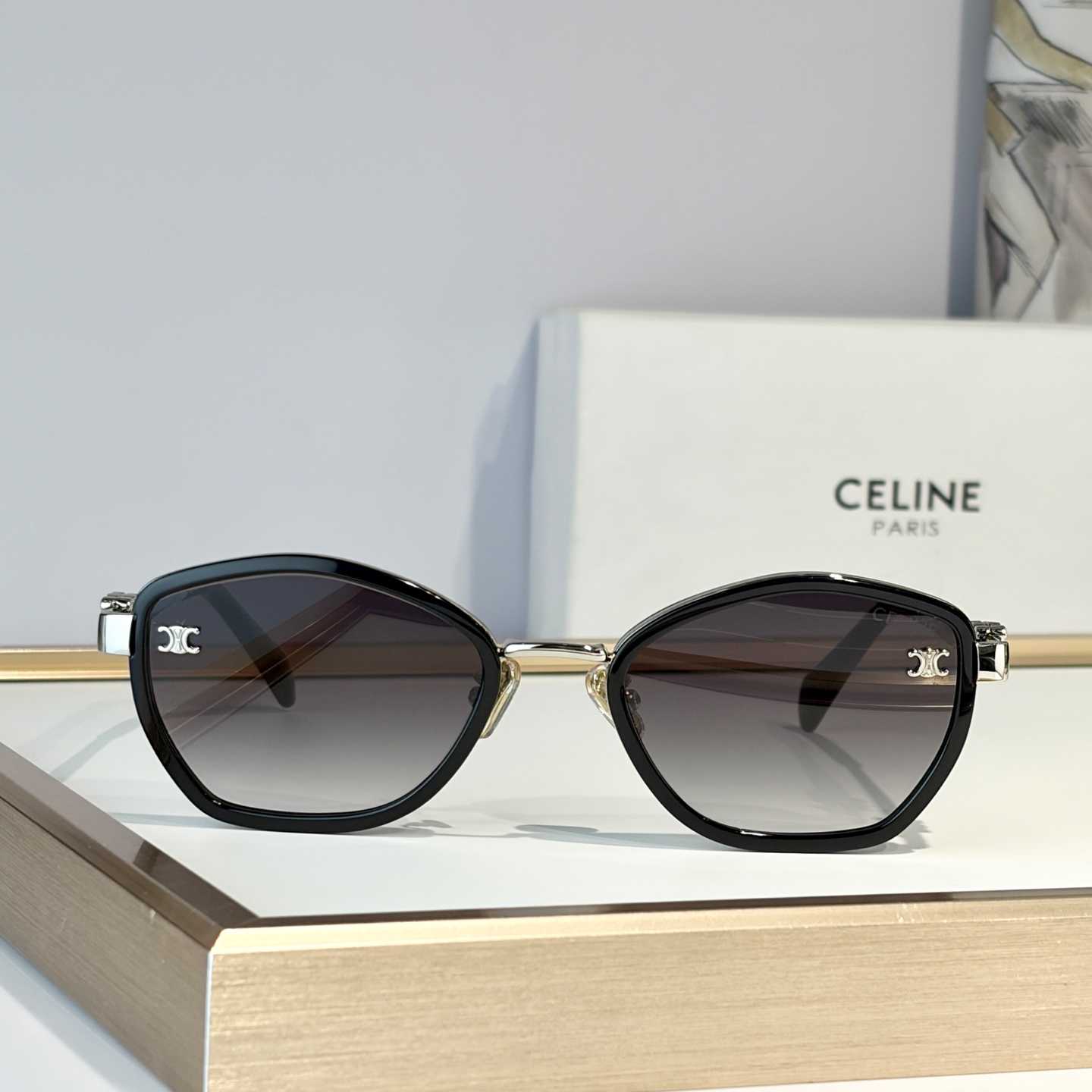 Celine CL42134U Sunglasses  - DesignerGu