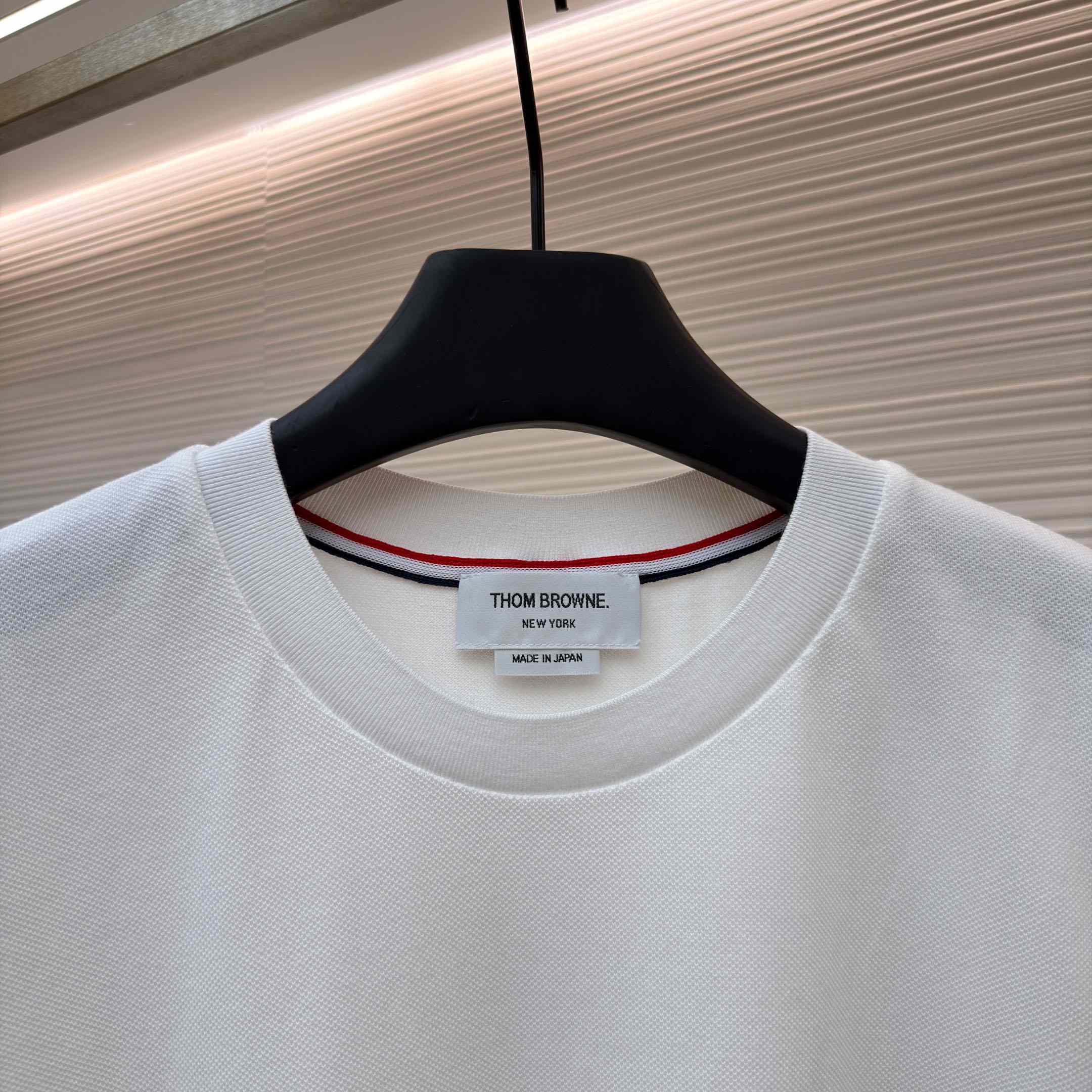 Thom Browne Cotton 4-Bar Short Sleeve T-Shirt - DesignerGu