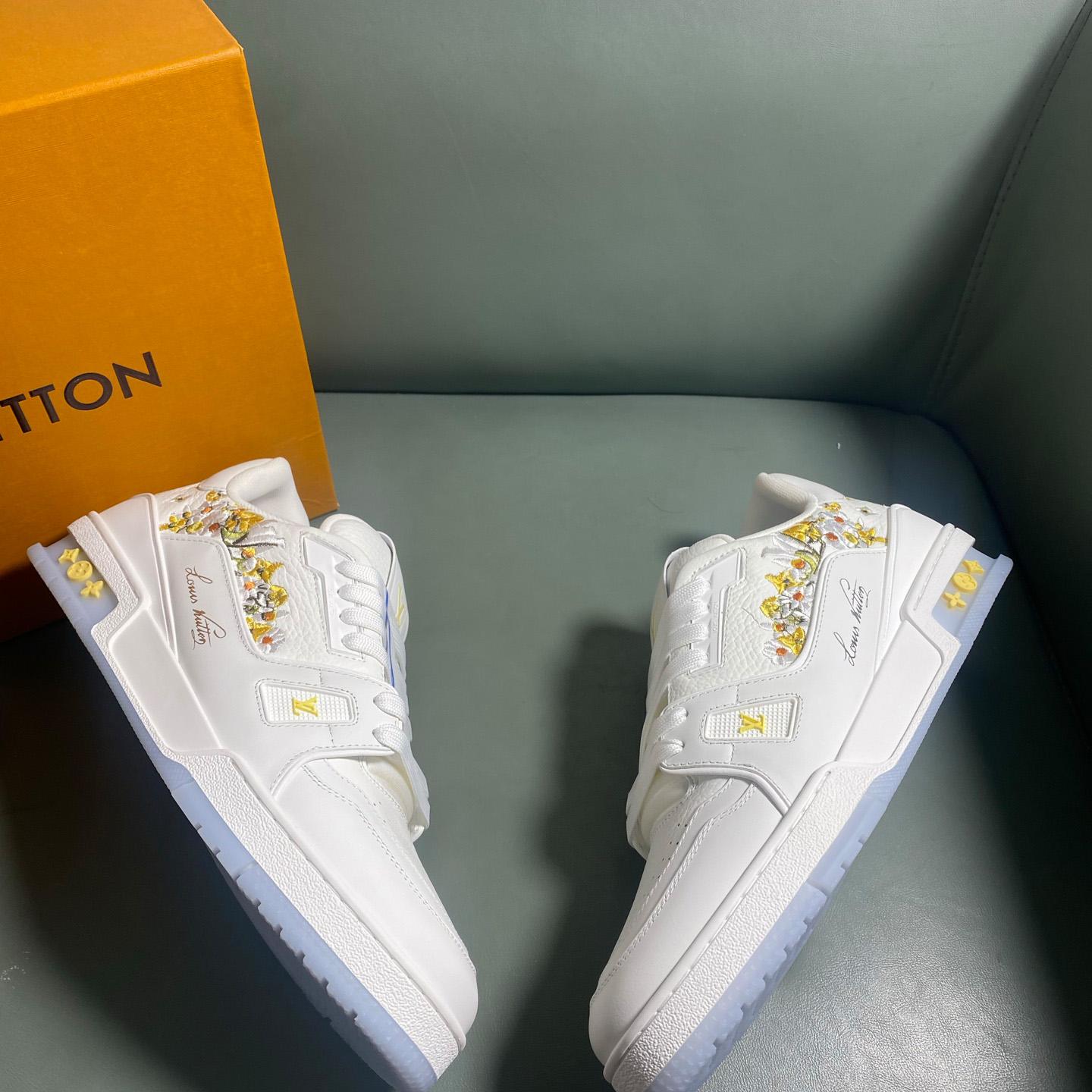 Louis Vuitton LV Trainer Sneaker    1AJS73 - DesignerGu