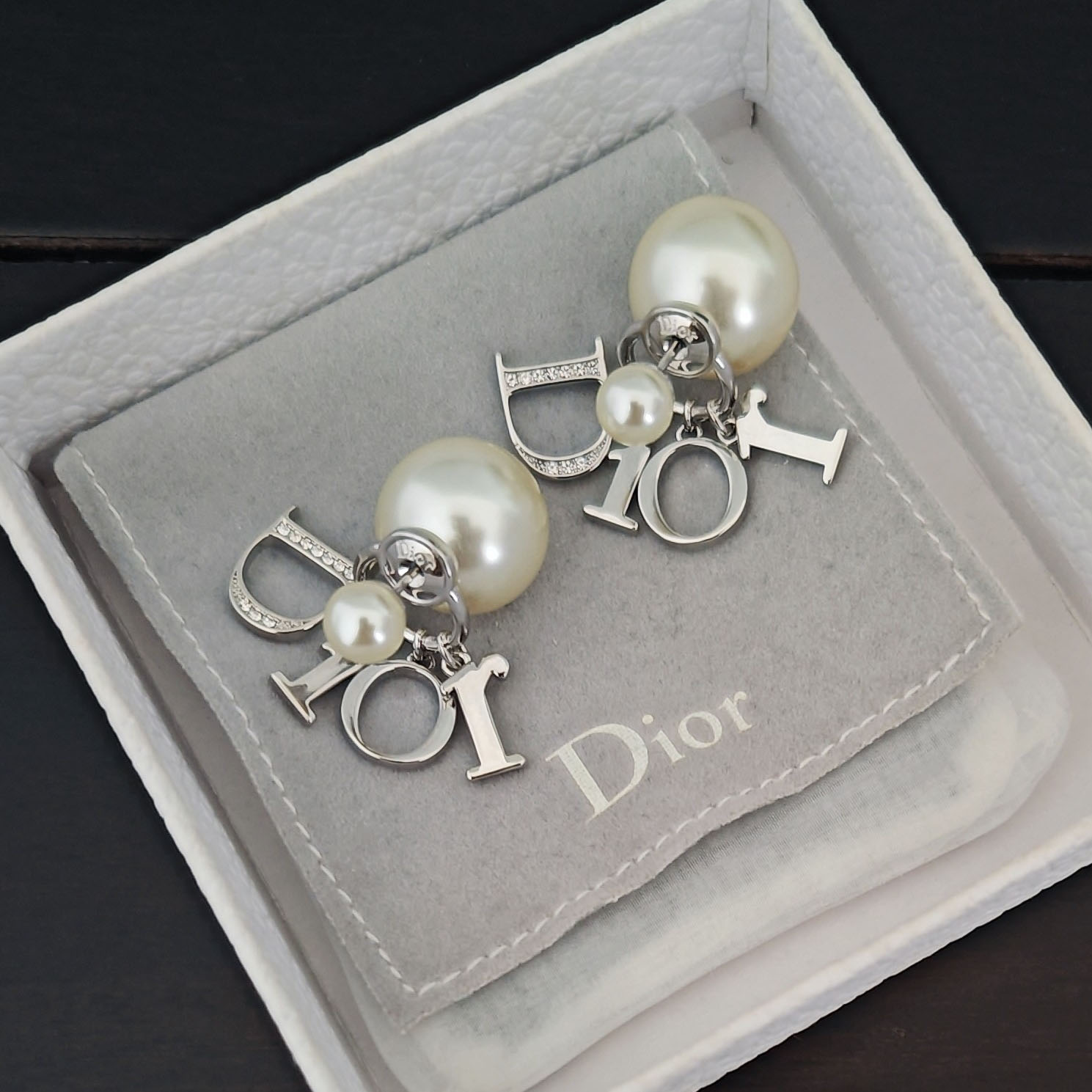 Dior Tribales Earrings - DesignerGu