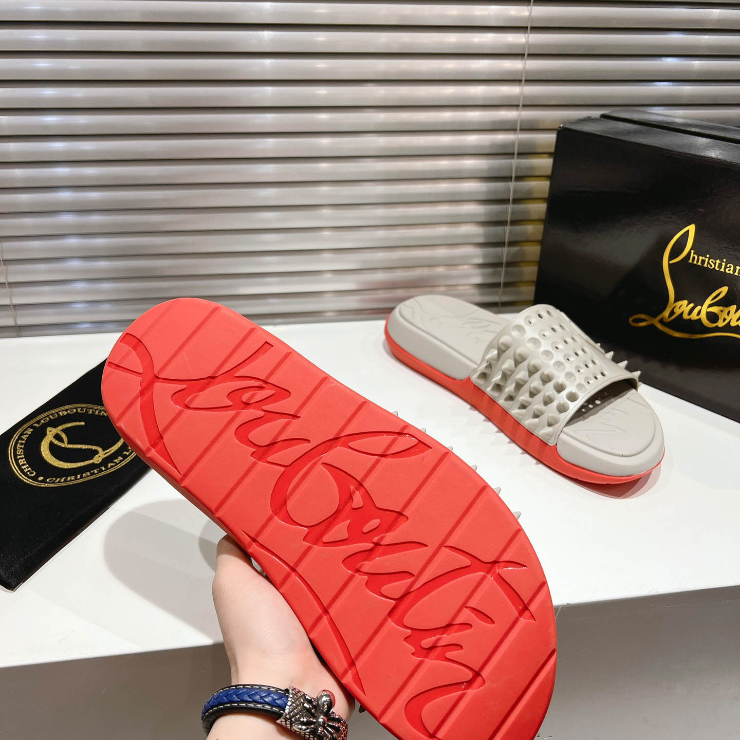 Christian Louboutin Take It Easy Sandals - DesignerGu