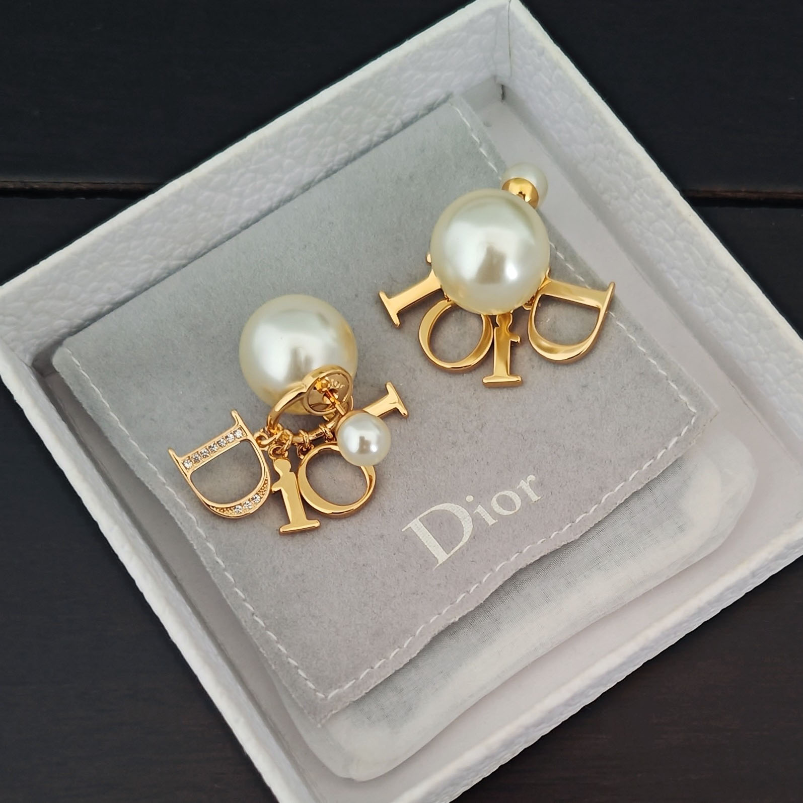 Dior Tribales Earrings - DesignerGu