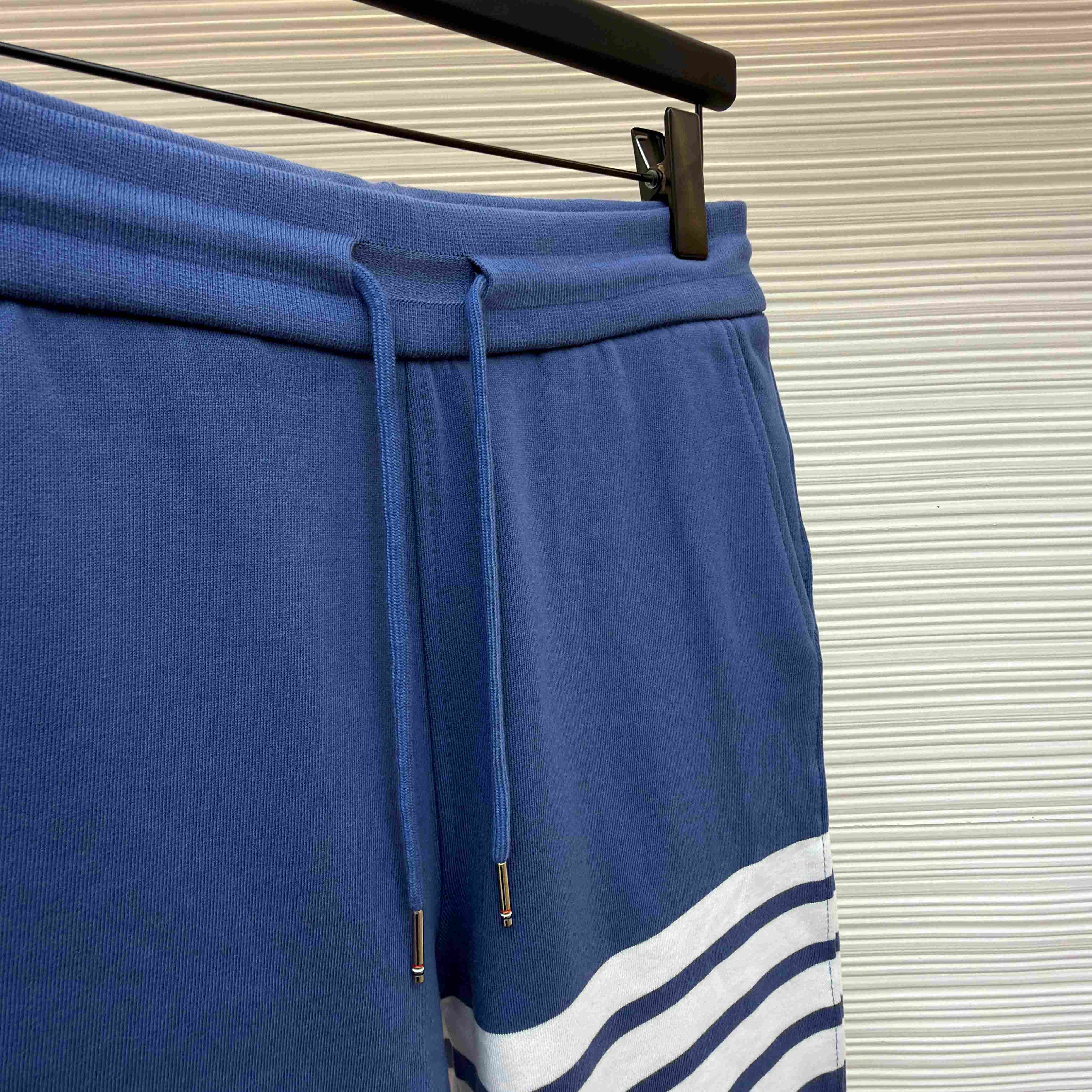 Thom Browne Classic Loopback 4-Bar Sweat Shorts - DesignerGu