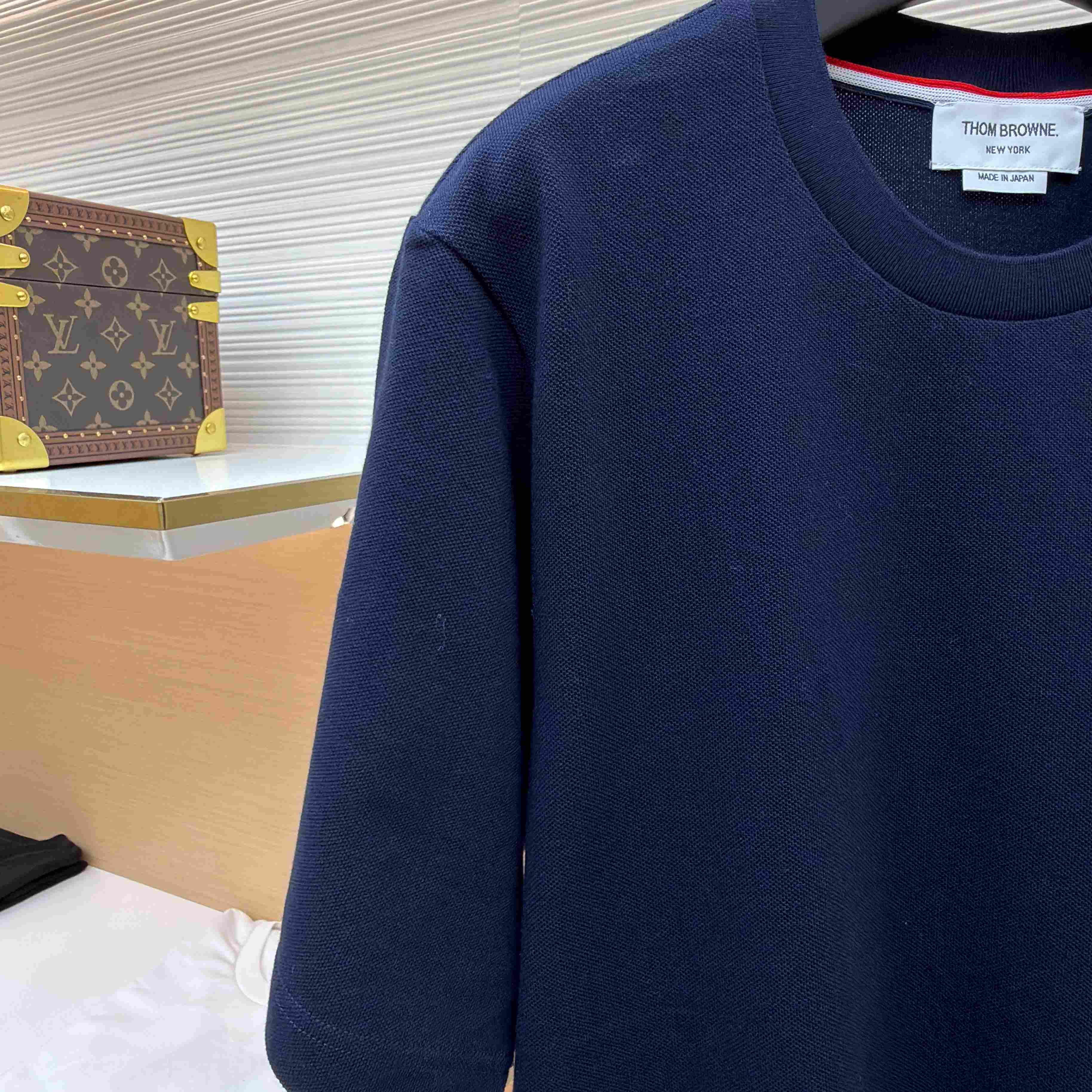 Thom Browne Cotton 4-Bar Short Sleeve T-Shirt - DesignerGu