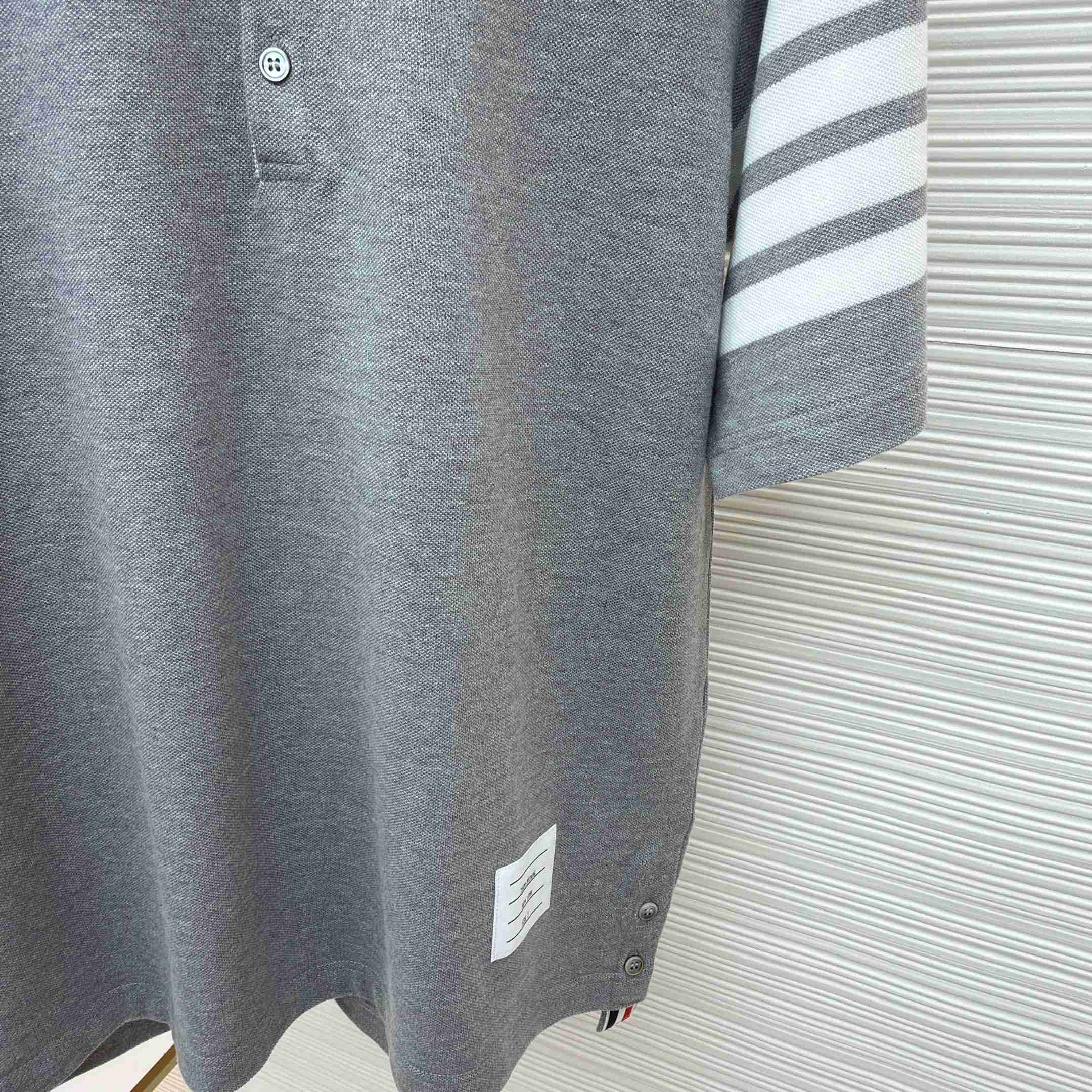 Thom Browne Classic Pique 4-Bar Short Sleeve Polo   - DesignerGu