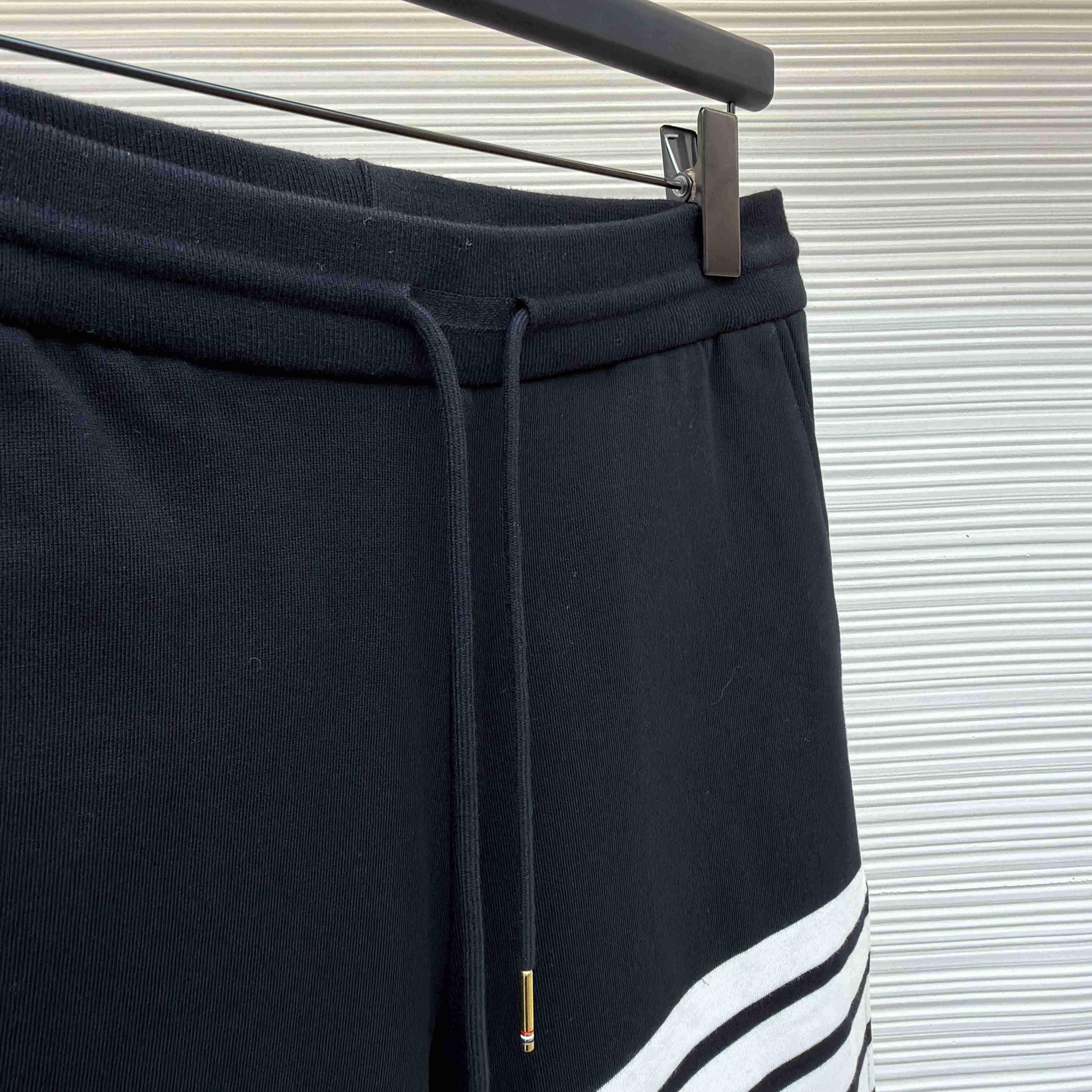Thom Browne Classic Loopback 4-Bar Sweat Shorts - DesignerGu