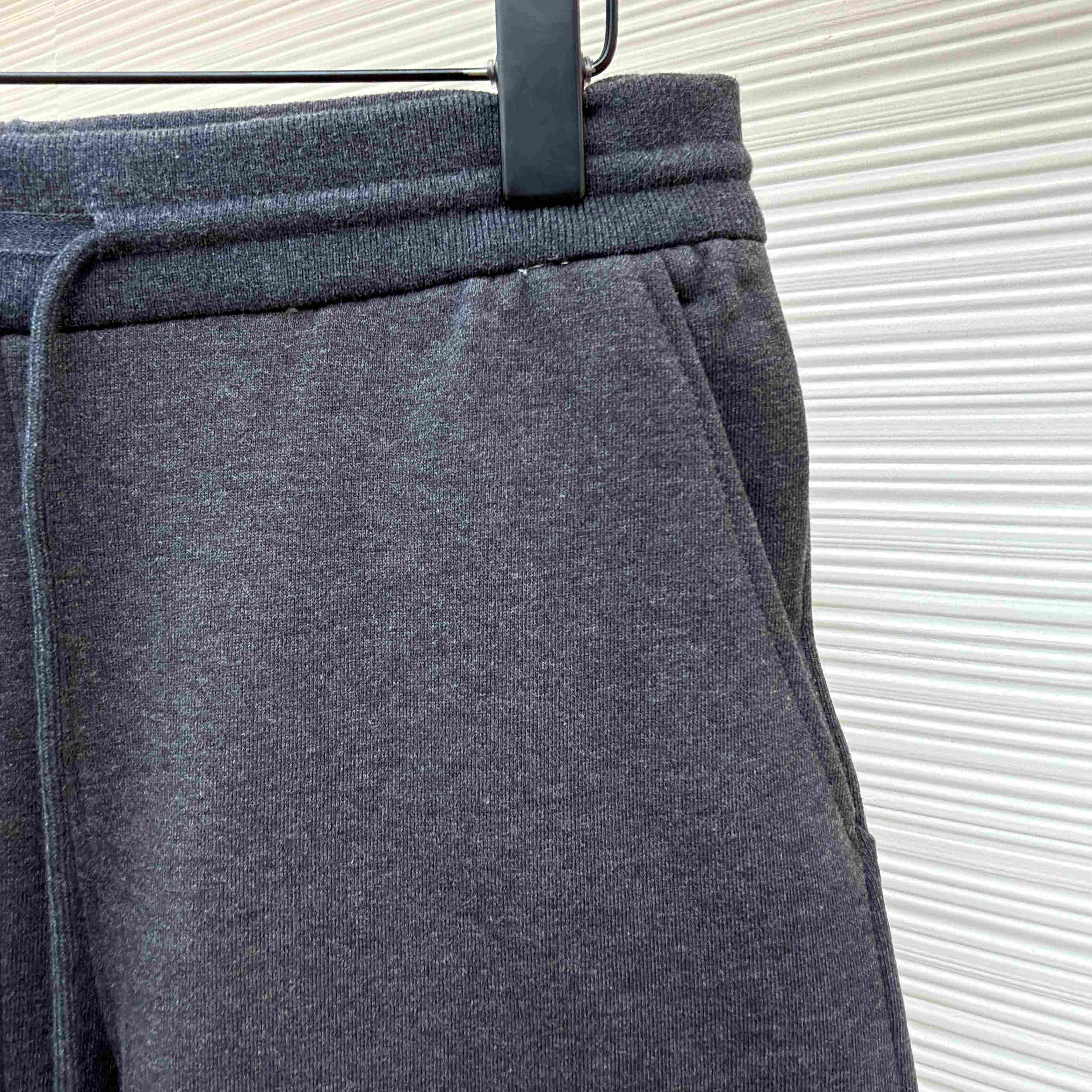 Thom Browne Classic Loopback 4-Bar Sweat Shorts - DesignerGu