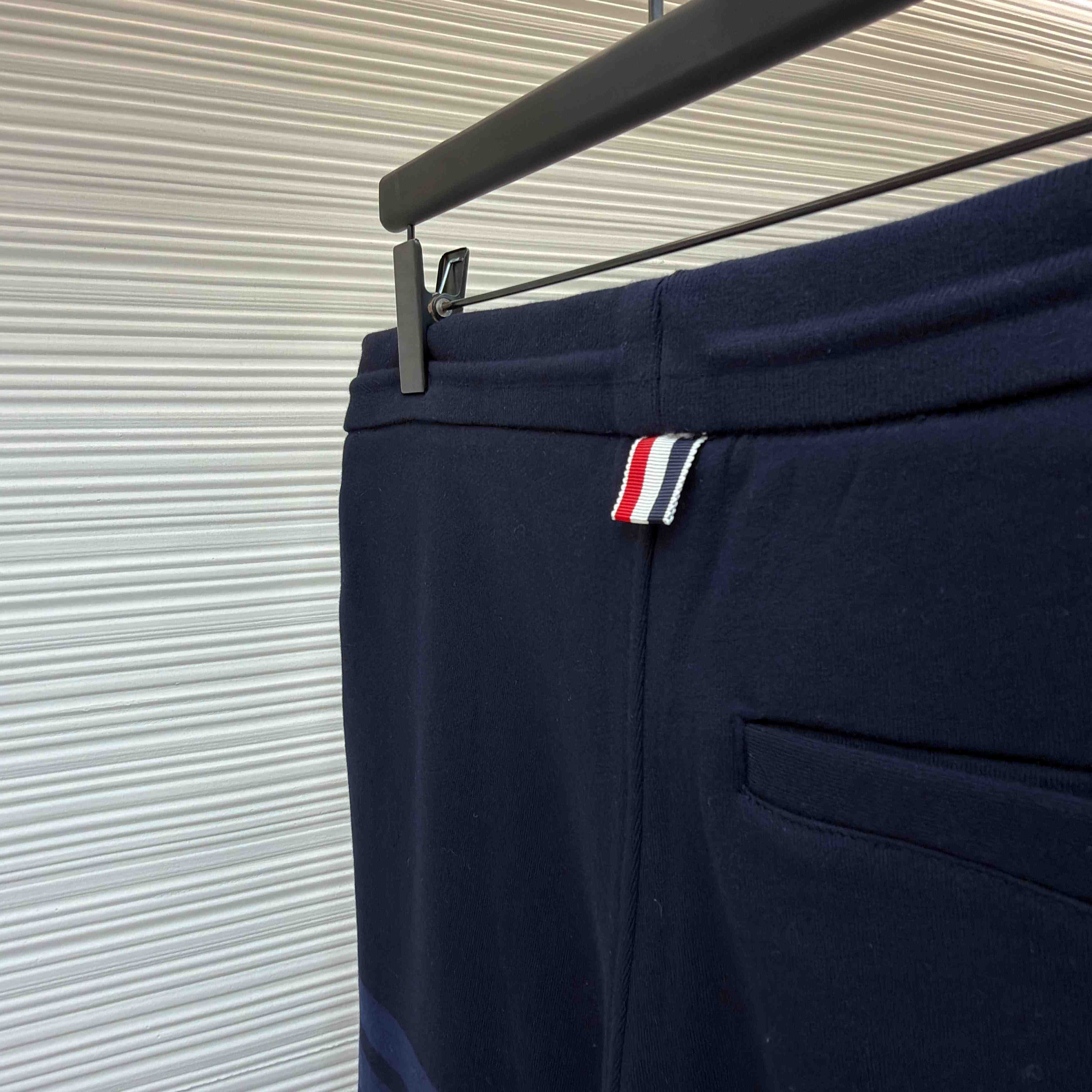 Thom Browne Navy Loopback 4-Bar Shorts - DesignerGu