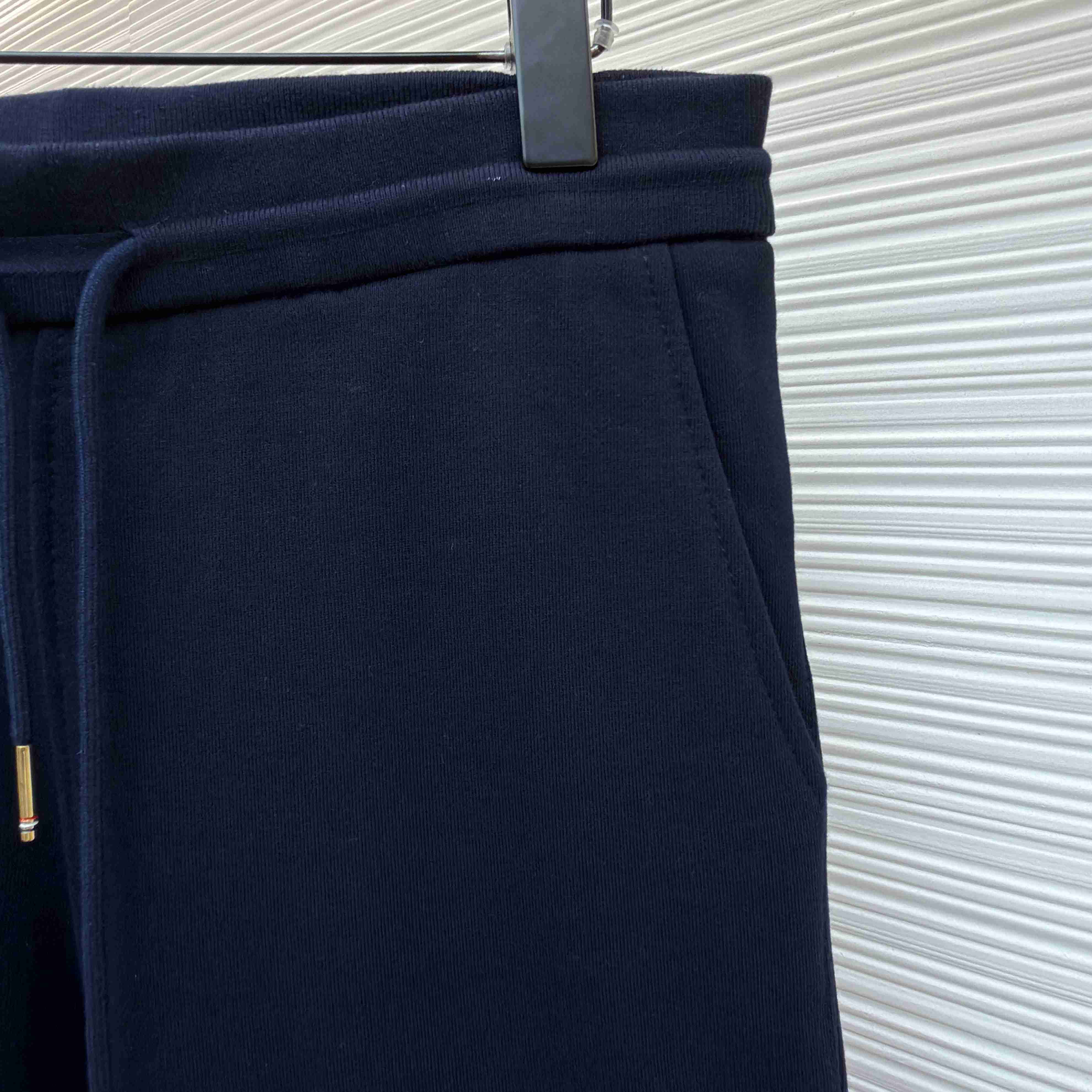 Thom Browne Navy Loopback 4-Bar Shorts - DesignerGu