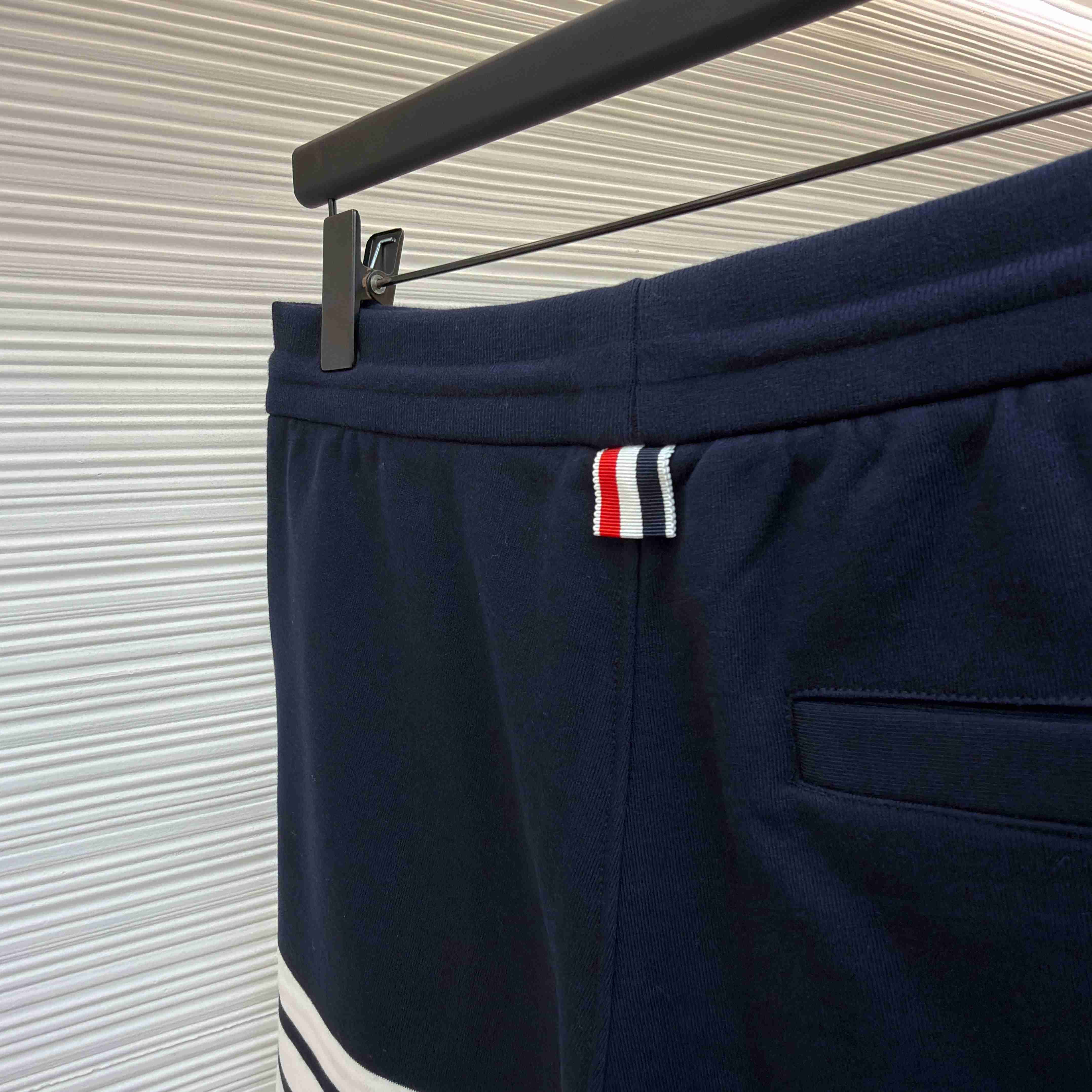 Thom Browne Classic Loopback 4-Bar Sweat Shorts - DesignerGu