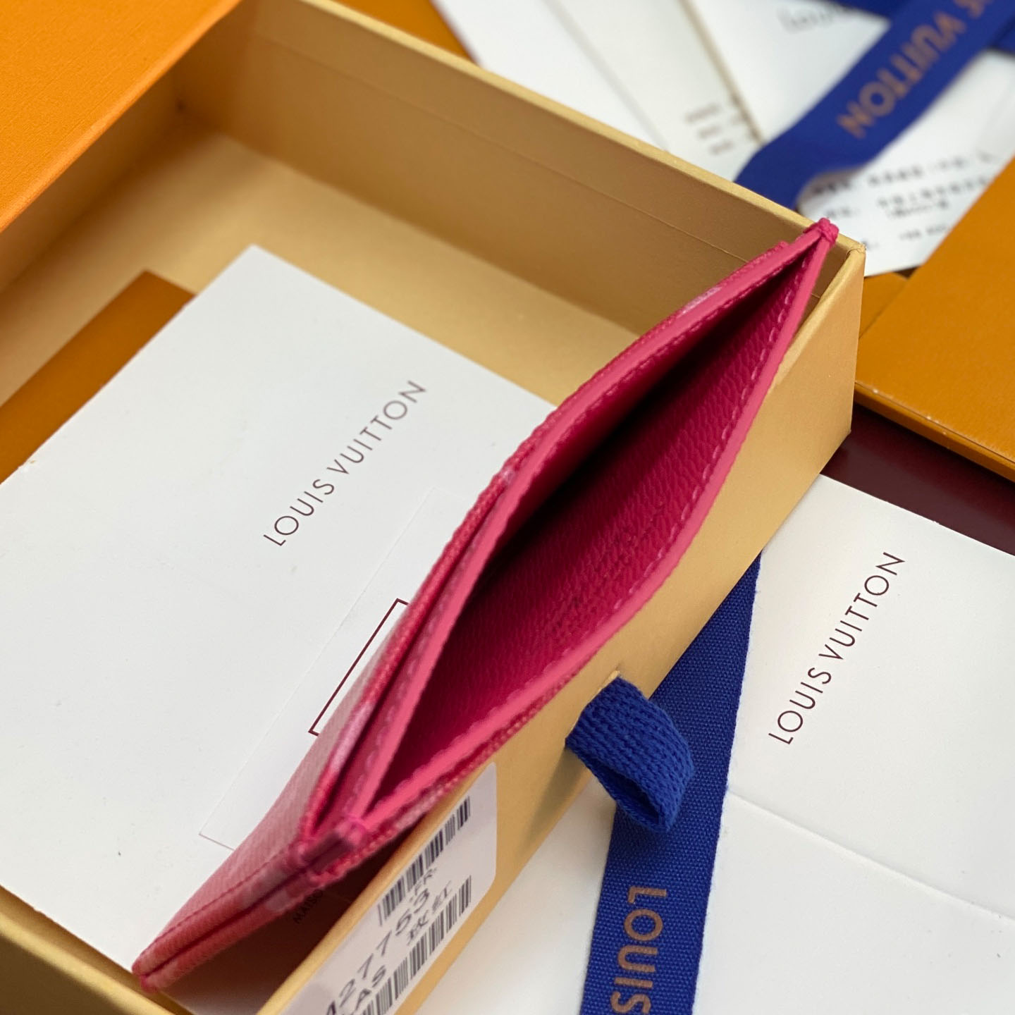 Louis Vuitton Card Holder M27754 - DesignerGu