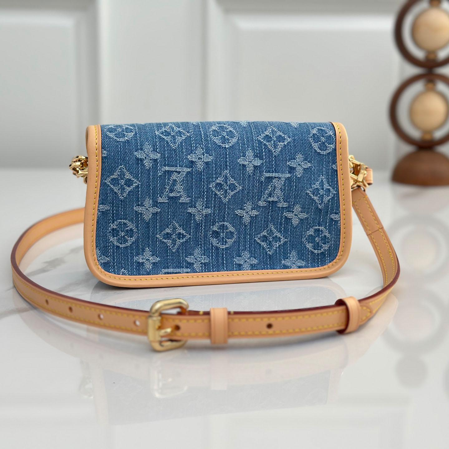 Louis Vuitton Nano Diane   M27700 - DesignerGu