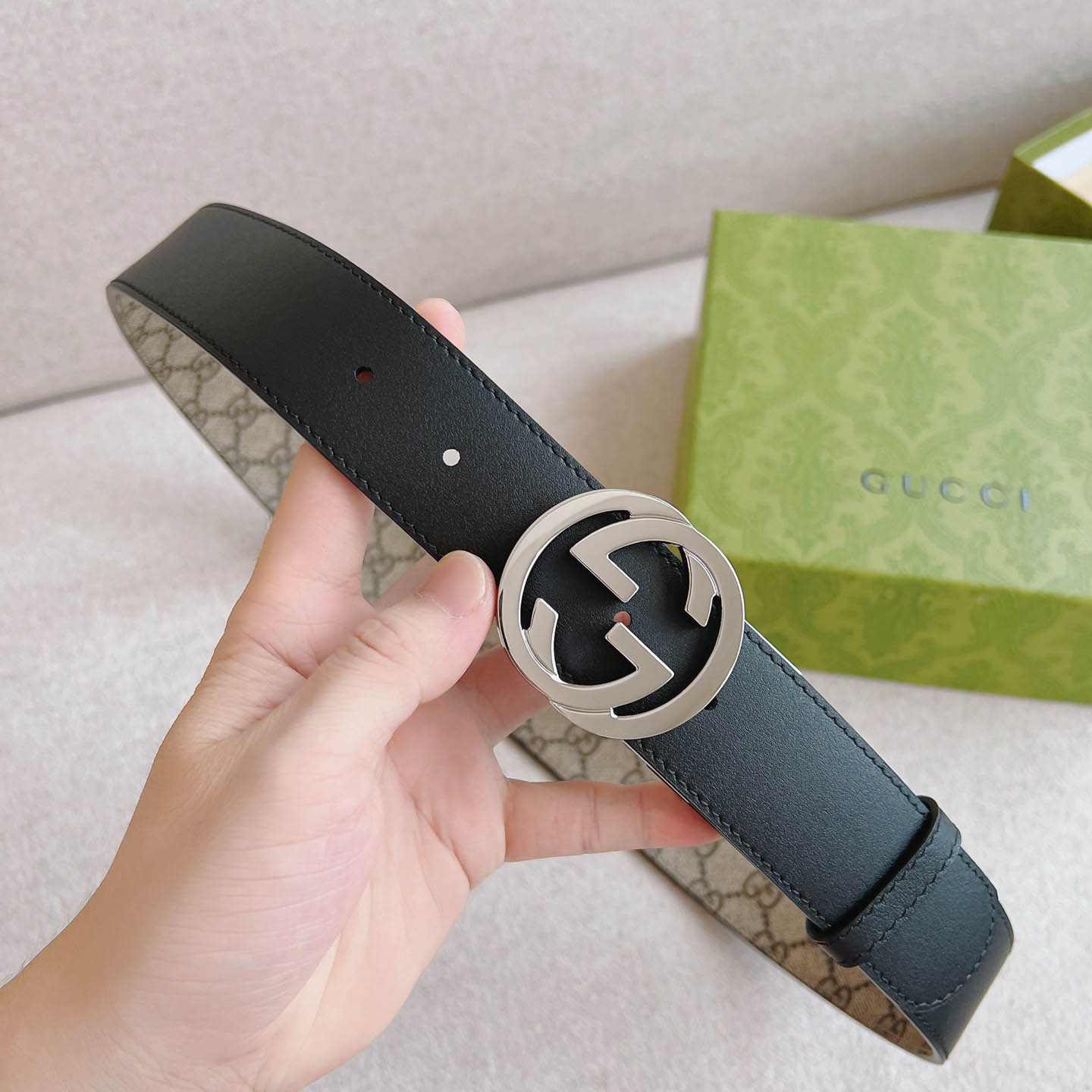 Gucci  Reversible Belt With Interlocking G Buckle - DesignerGu