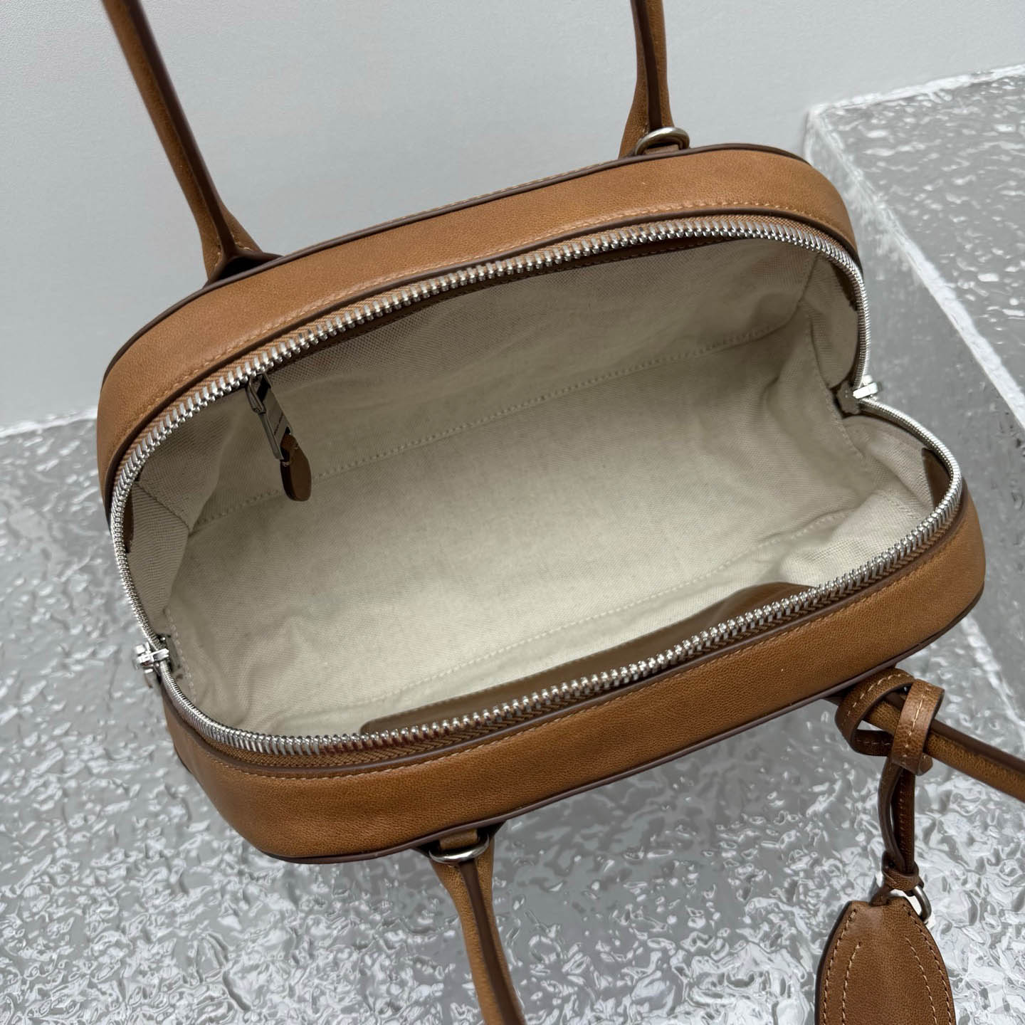 Miu Miu Vivant Nappa Leather Bag - DesignerGu