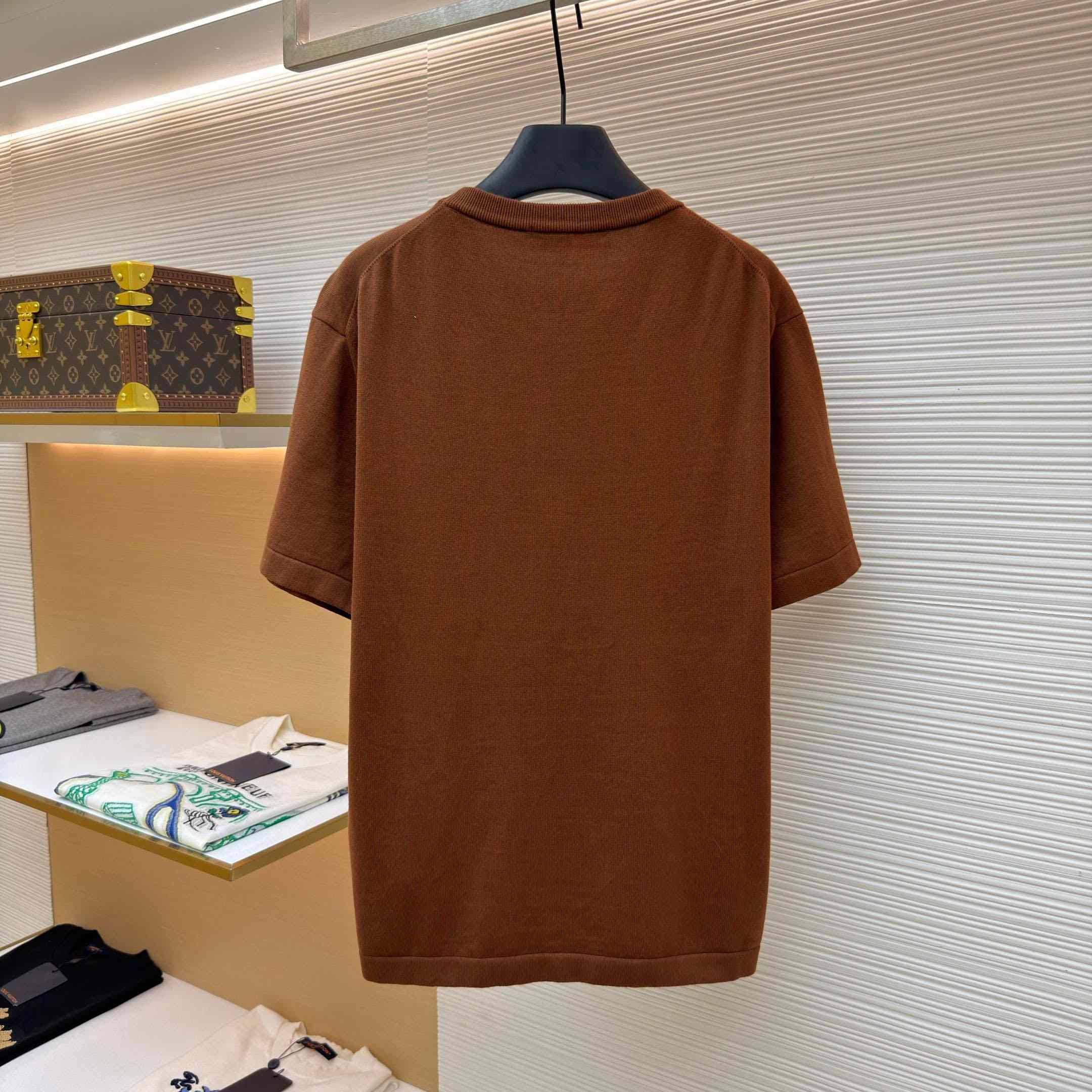 Louis Vuitton Short-Sleeved Crewneck With Signature 1AK714 - DesignerGu