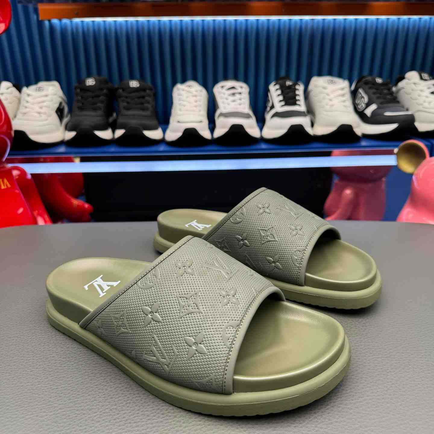 Louis Vuitton Miami Mule  - DesignerGu