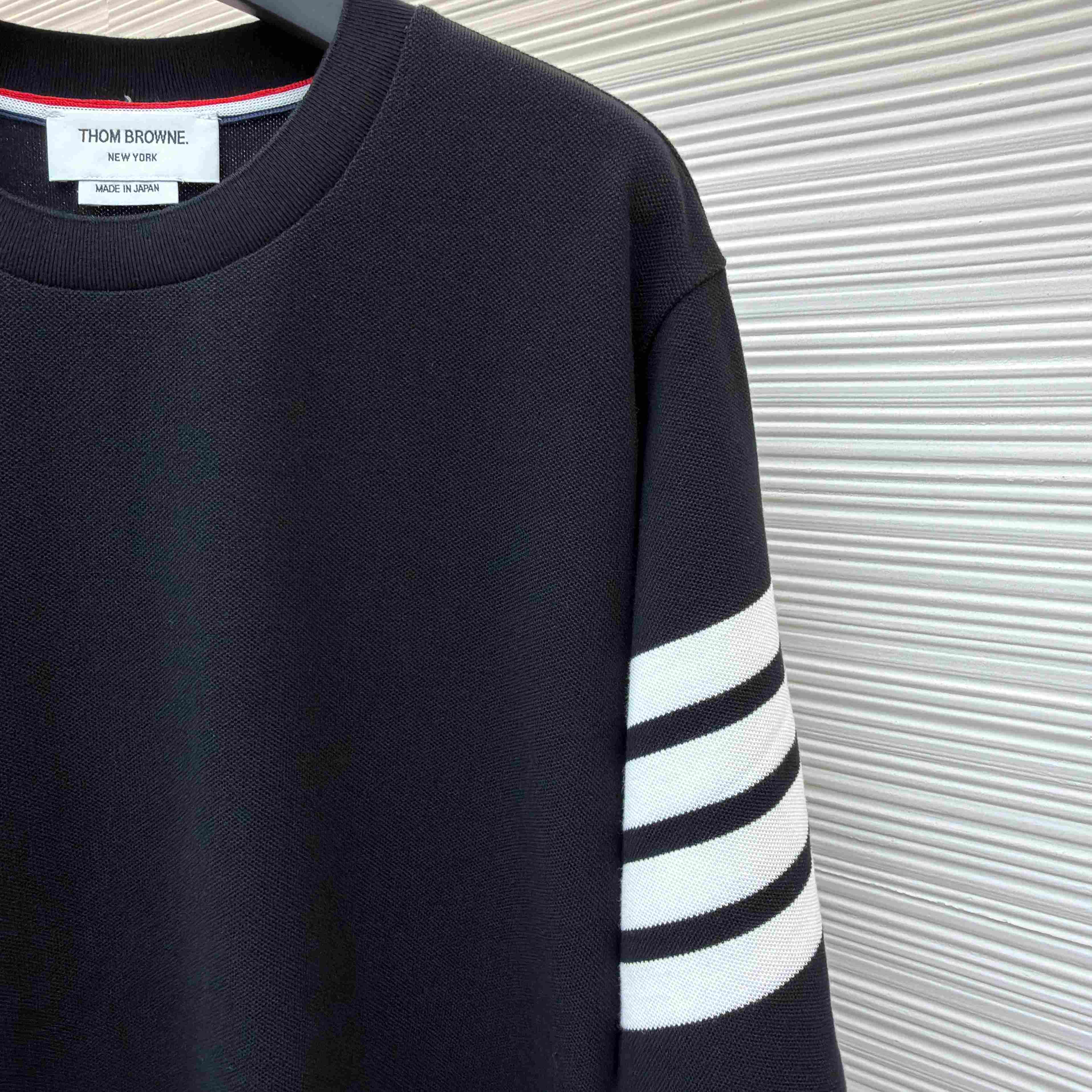 Thom Browne Cotton 4-Bar Short Sleeve T-Shirt - DesignerGu