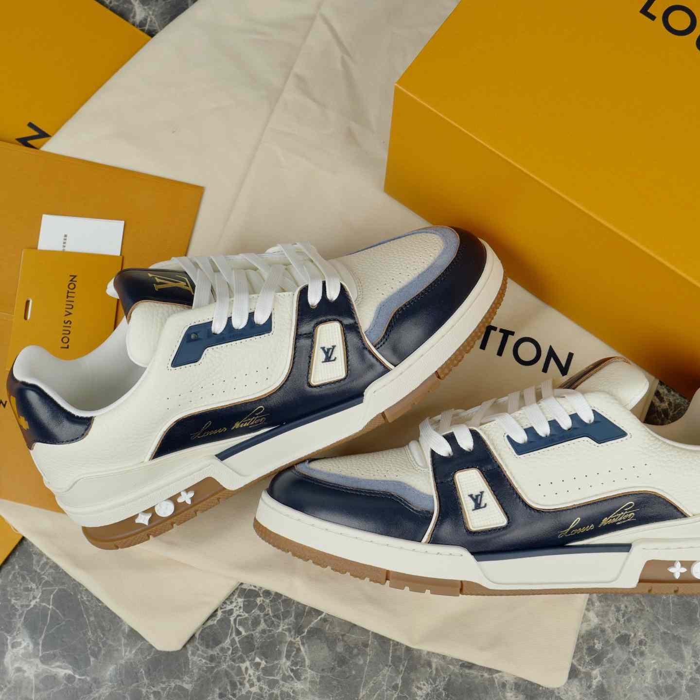 Louis Vuitton LV Trainer Sneaker 1AKB96 - DesignerGu