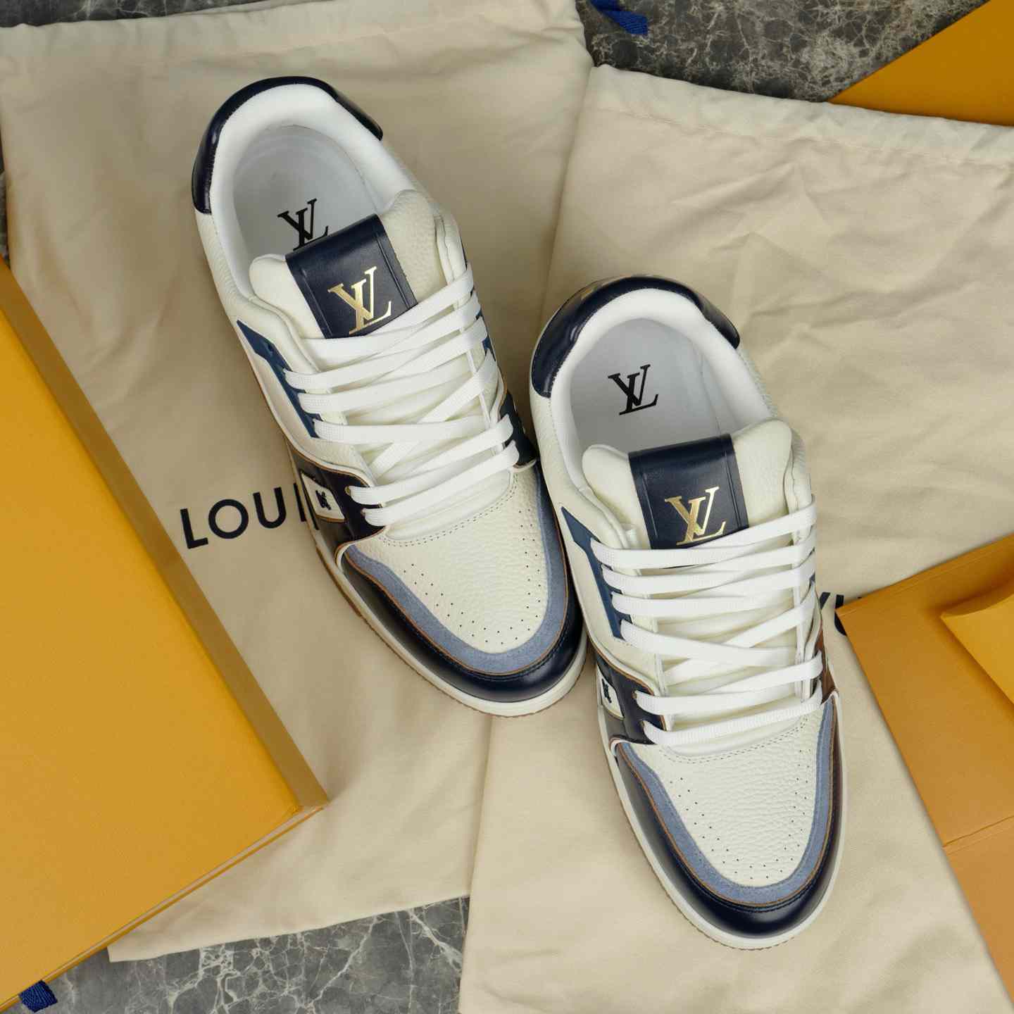 Louis Vuitton LV Trainer Sneaker 1AKB96 - DesignerGu