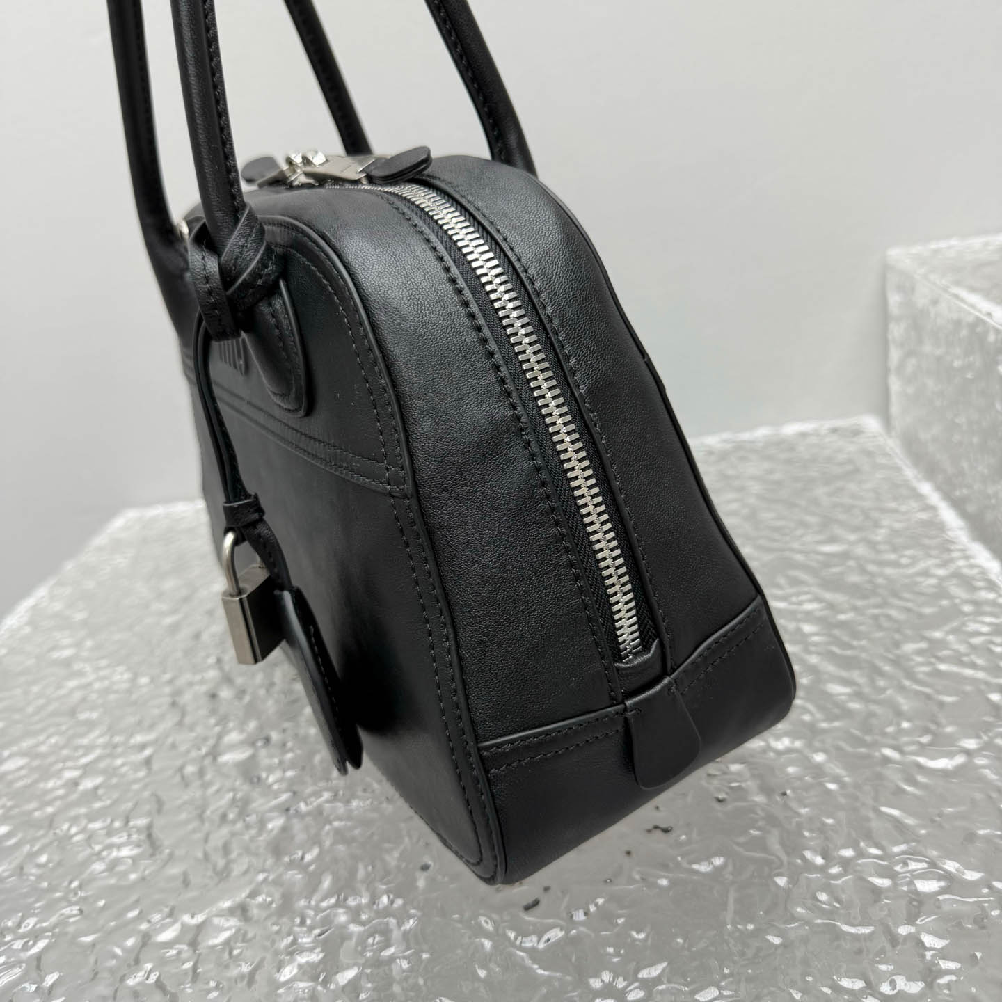 Miu Miu Vivant Nappa Leather Bag - DesignerGu