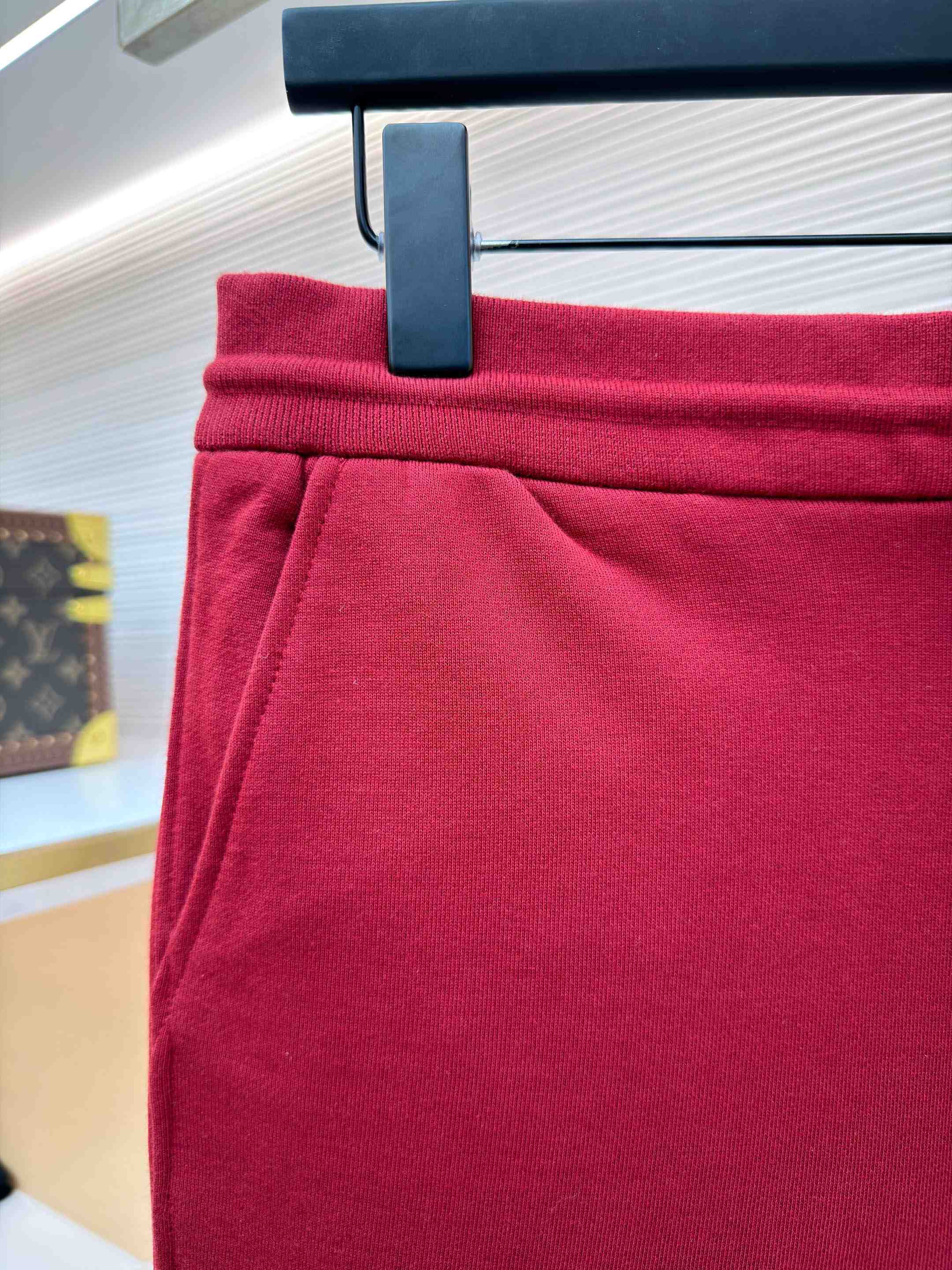 Thom Browne Classic Loopback 4-Bar Sweat Shorts - DesignerGu