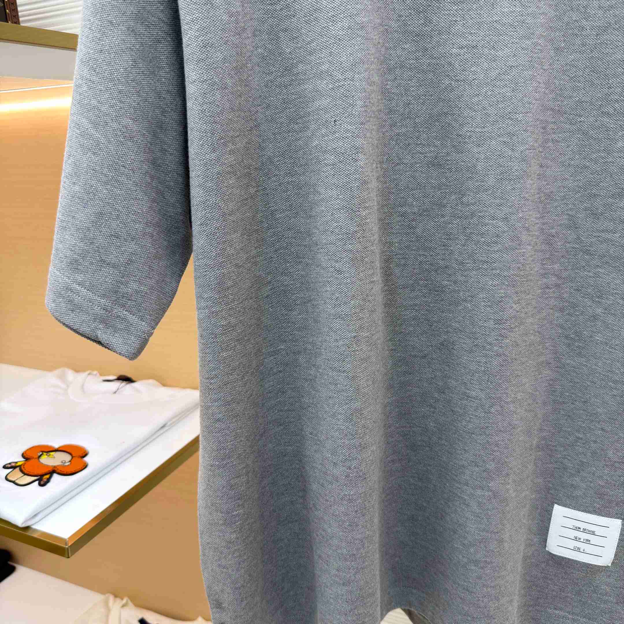 Thom Browne Cotton 4-Bar Short Sleeve T-Shirt - DesignerGu