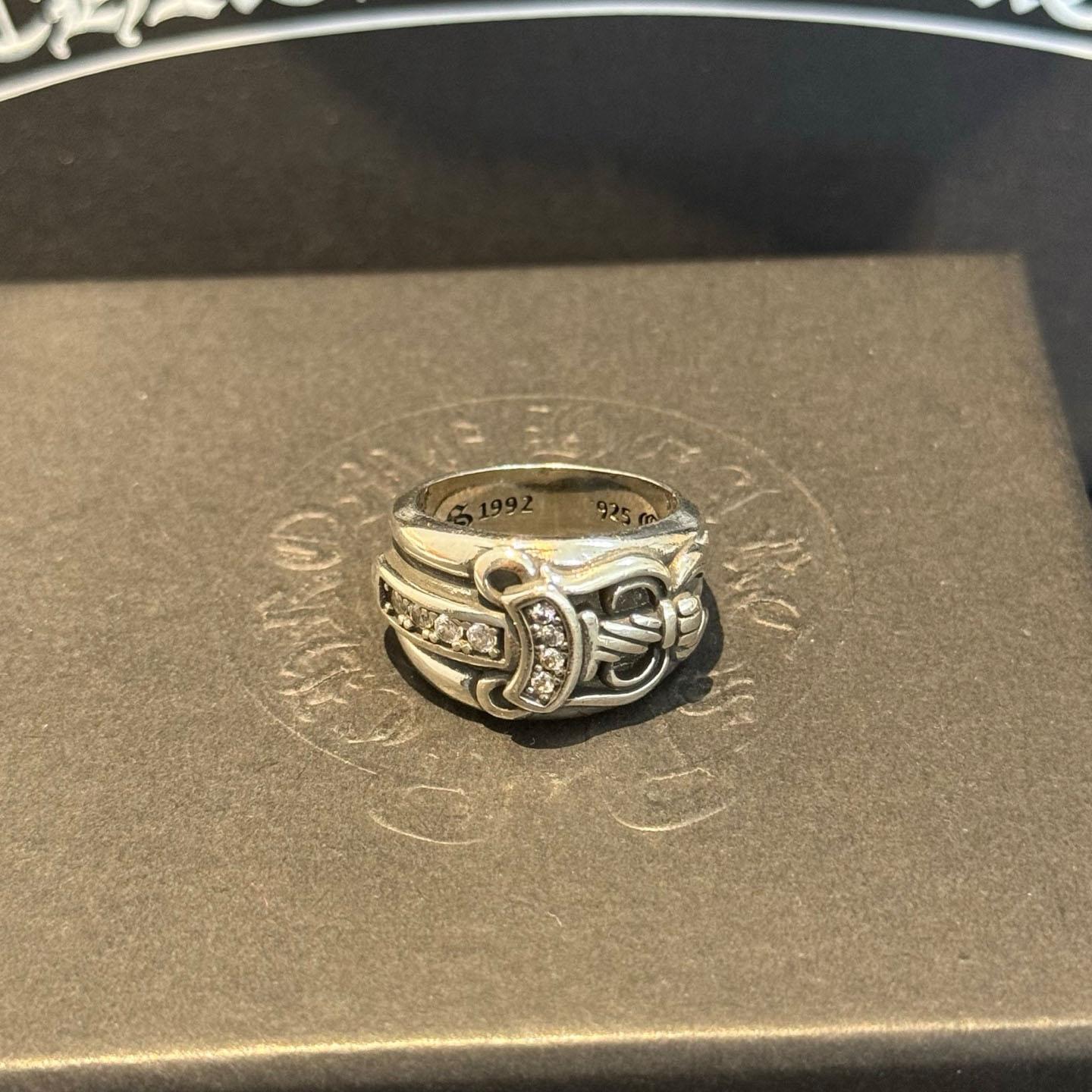 Chrome Heart Ring - DesignerGu