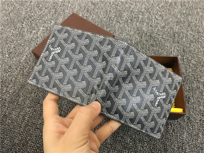 Short 6 Card Slots Billfold Wallet Grey - 