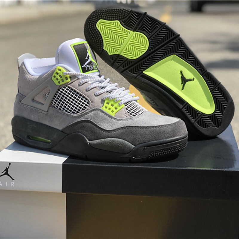 Jordan AJ4 SE "Neon" - 