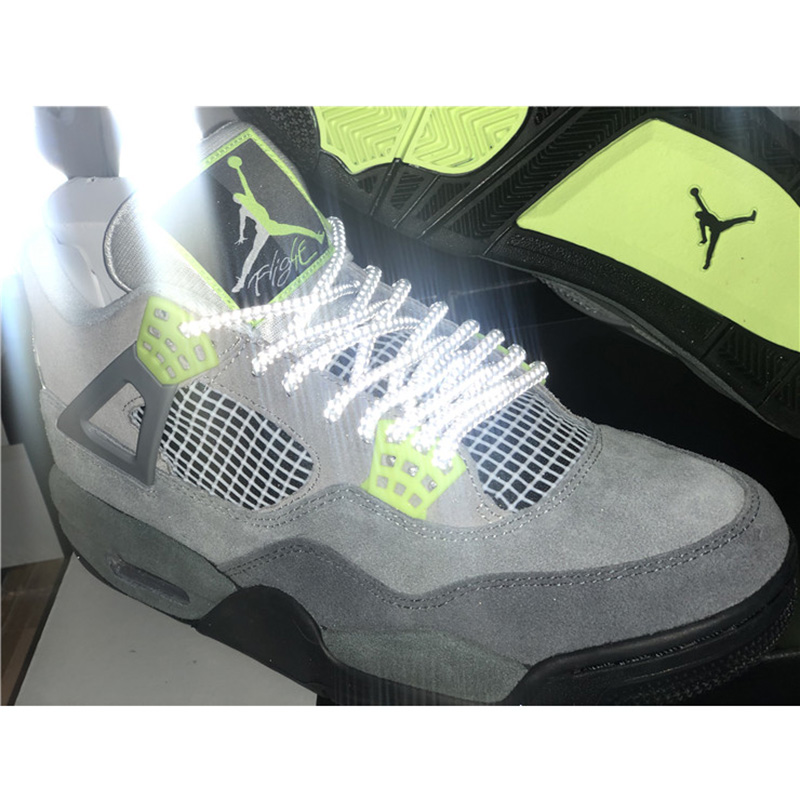 Jordan AJ4 SE "Neon" - 