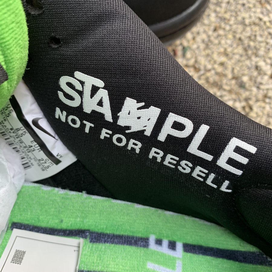 Jeff Staple X Nike SB Dunk Low "Panda Pigeon" Black/Green Gusto-White - 
