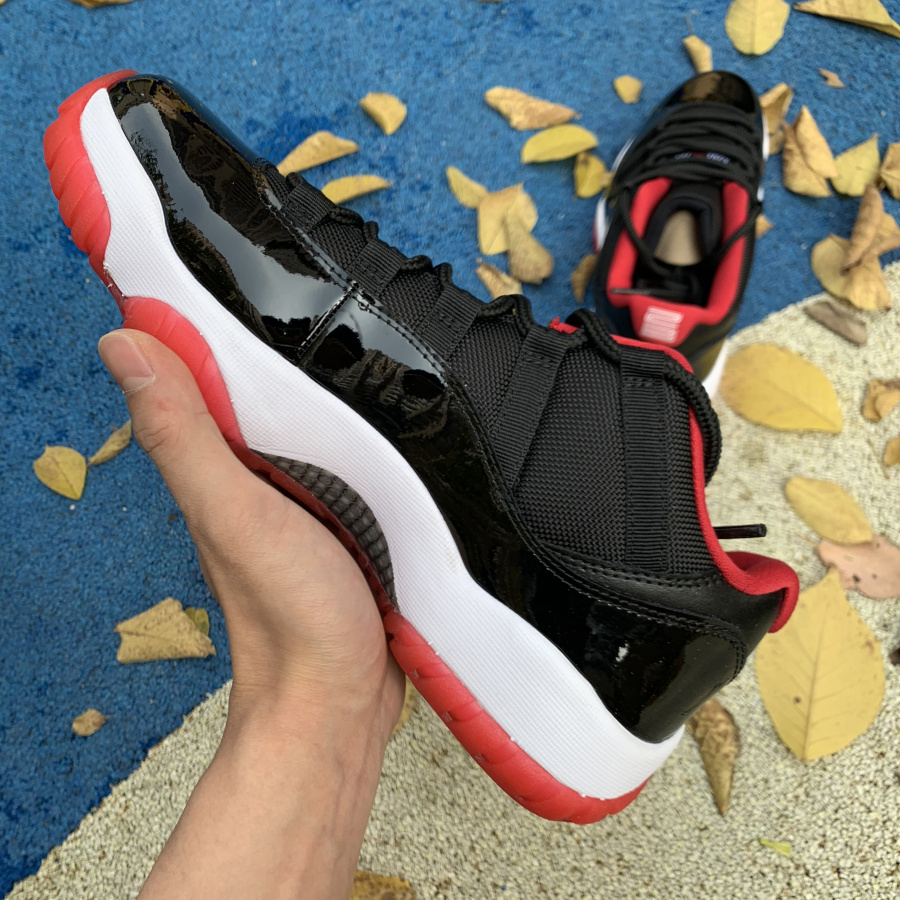 Jordan Air 11 Retro Low 'Bred' 528895-012 - 