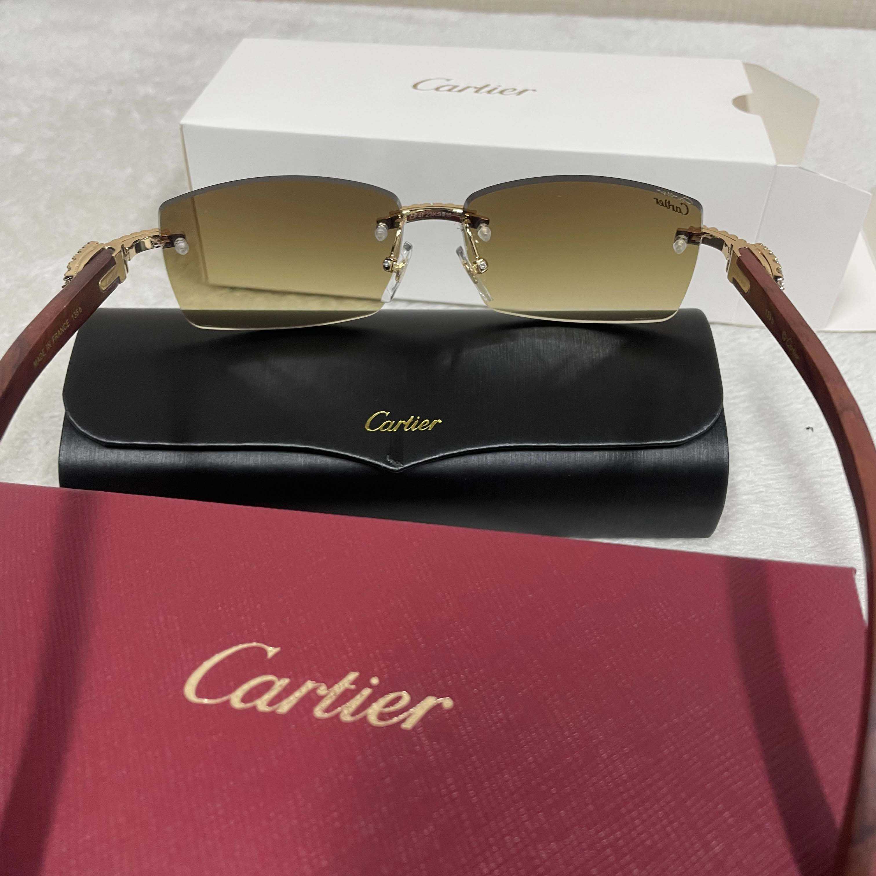 Cartier 3524012 Diamond Wood Sunglasses In Gold - 