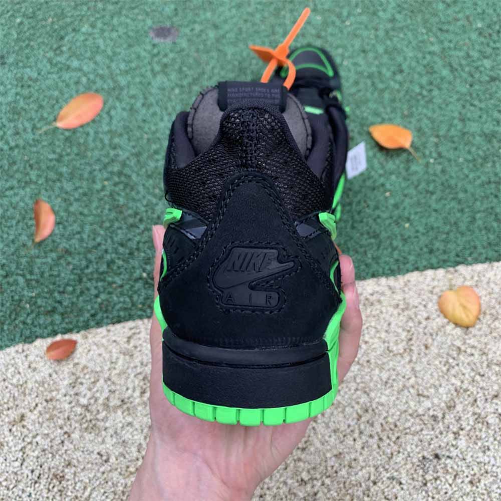 Nike X Off-White Air Rubber Dunk Sneakers - 