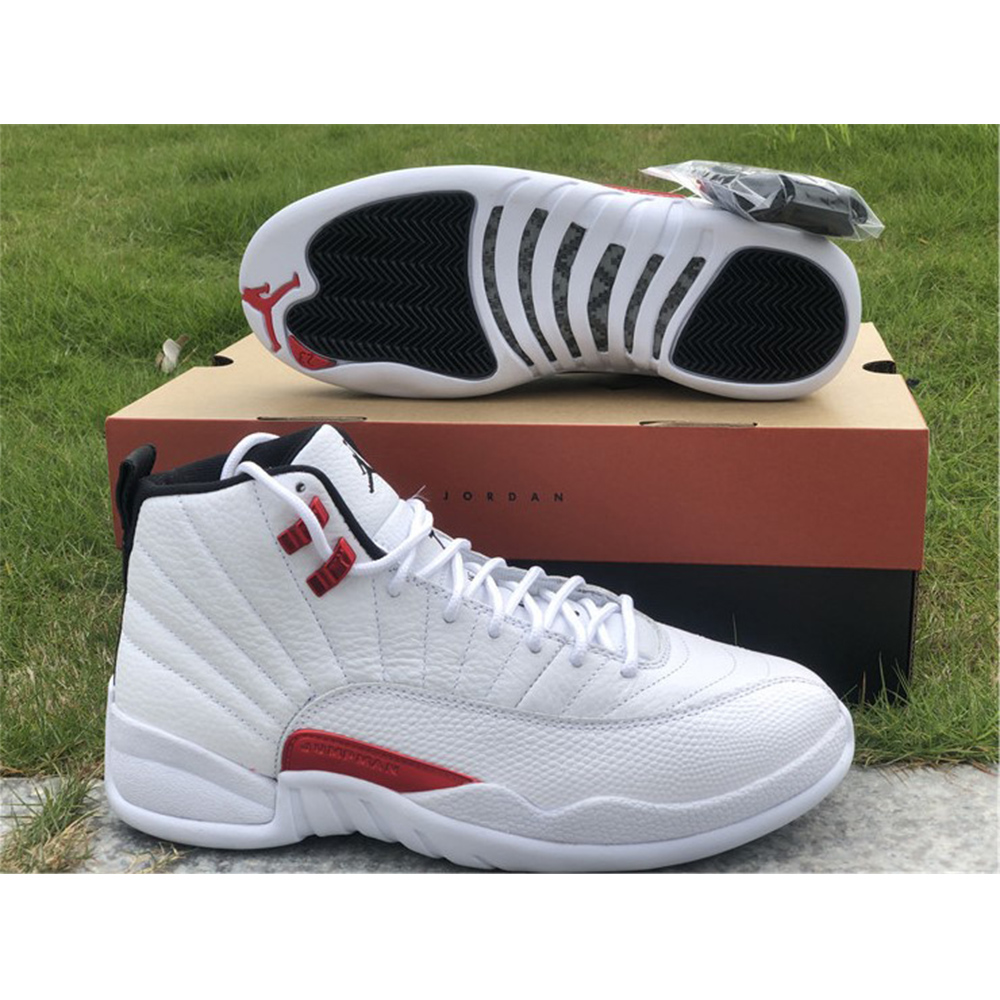Jordan AJ 12“Twist” Sneakers - 