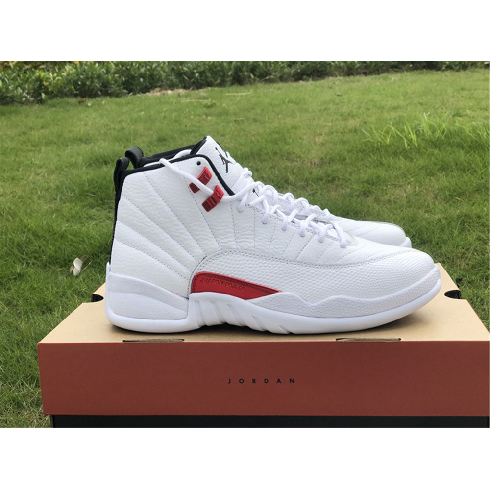 Jordan AJ 12“Twist” Sneakers - 
