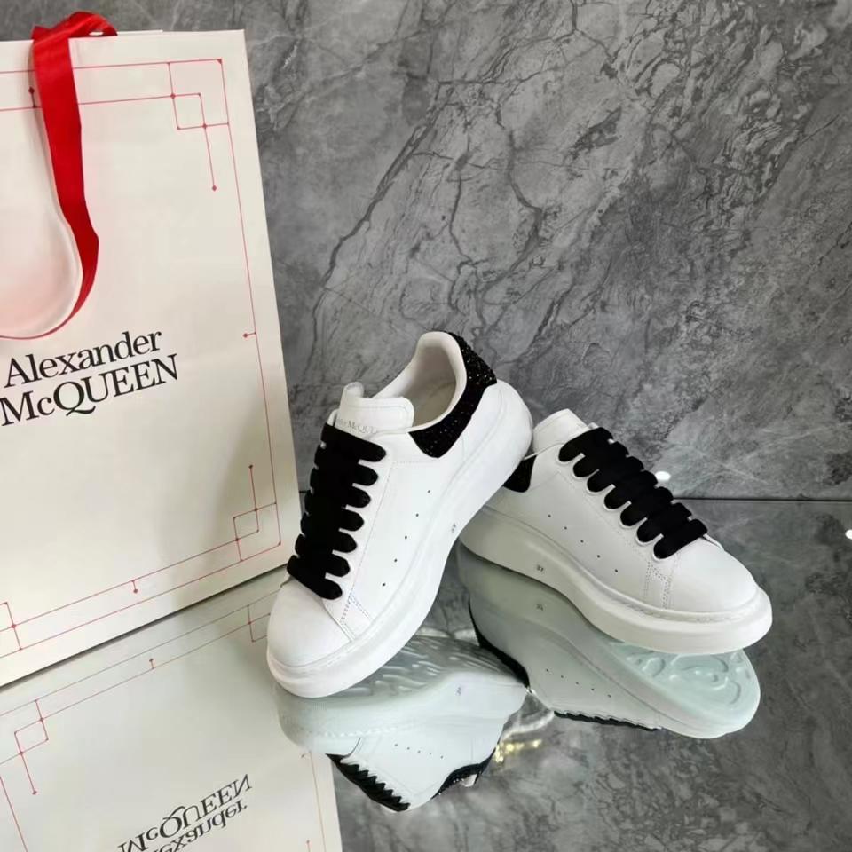 Alexander Mqueen Low-Top Air Platform Leather Sneakers    - 